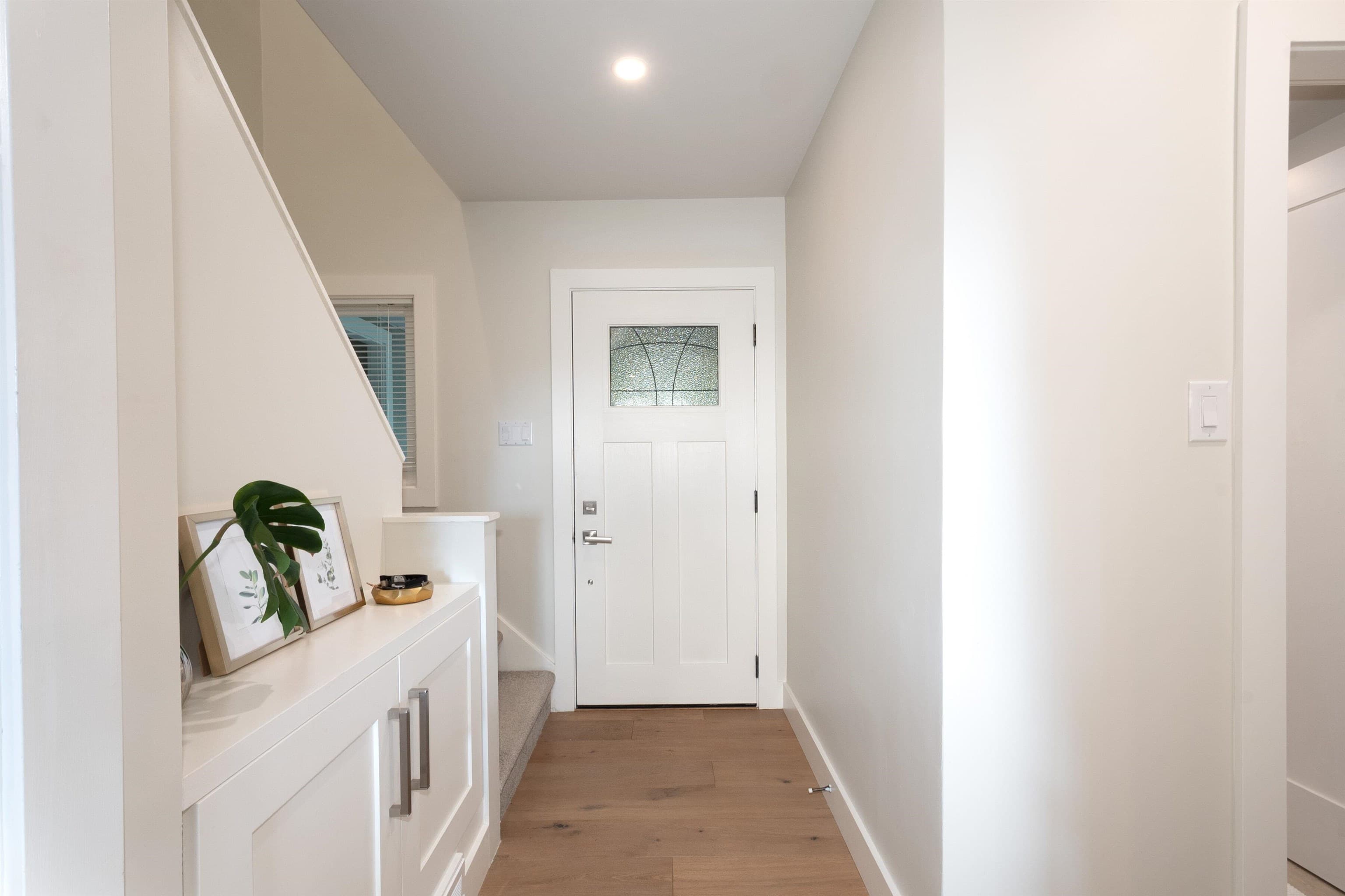 3067 Plymouth Drive, North Vancouver, V7H 1C8 — photo 5