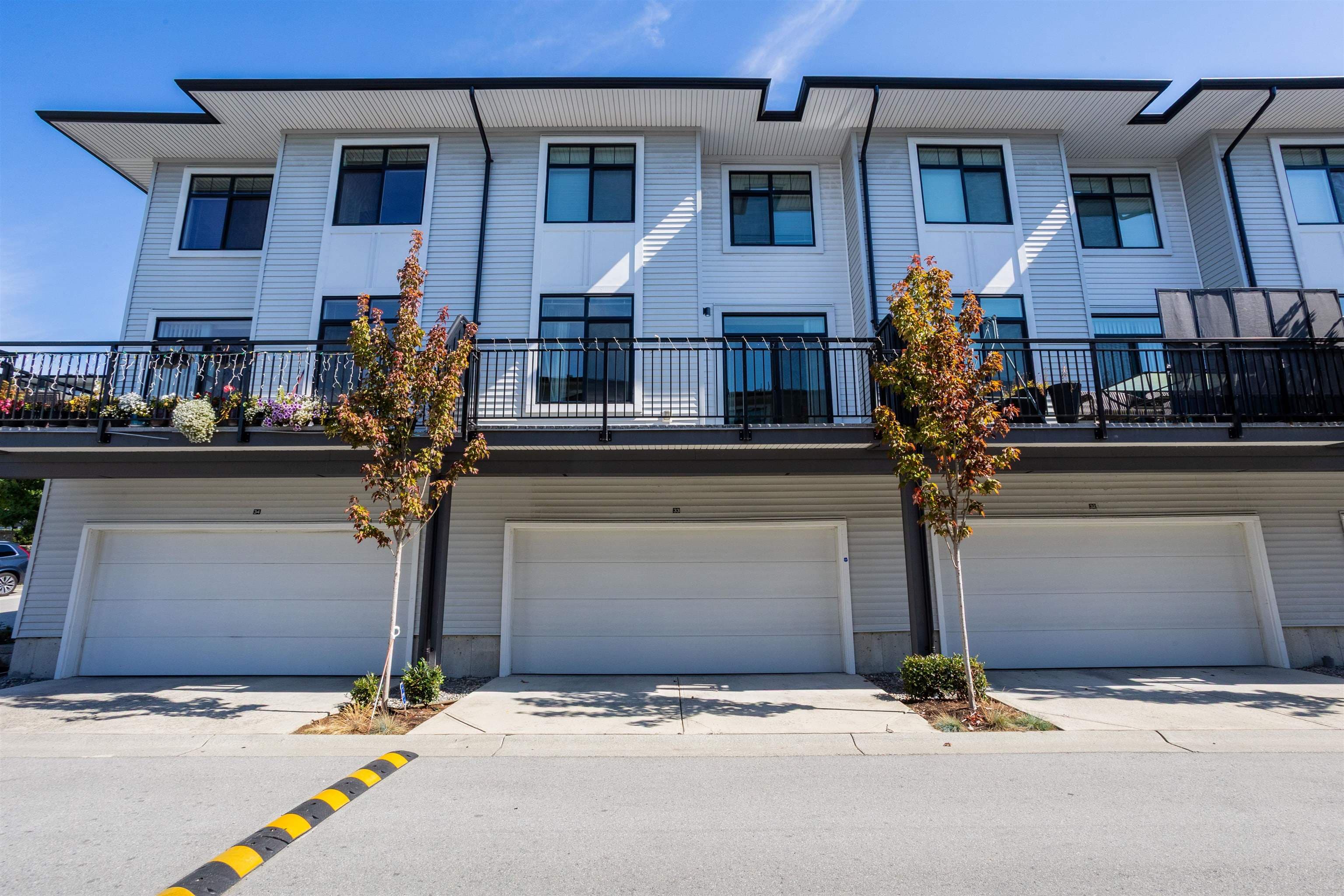 33 - 15235 Sitka Drive, Surrey, V3S 0A9 — photo 1
