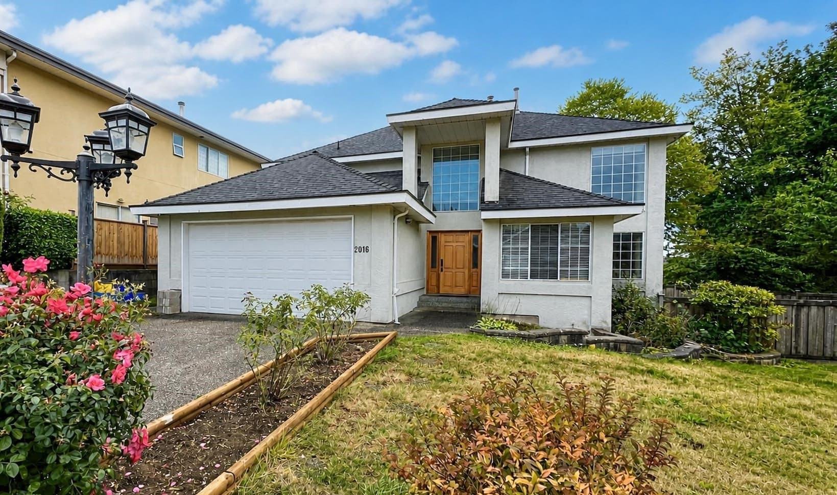2016 Winter Crescent, Coquitlam, V3K 6T6 — photo 1