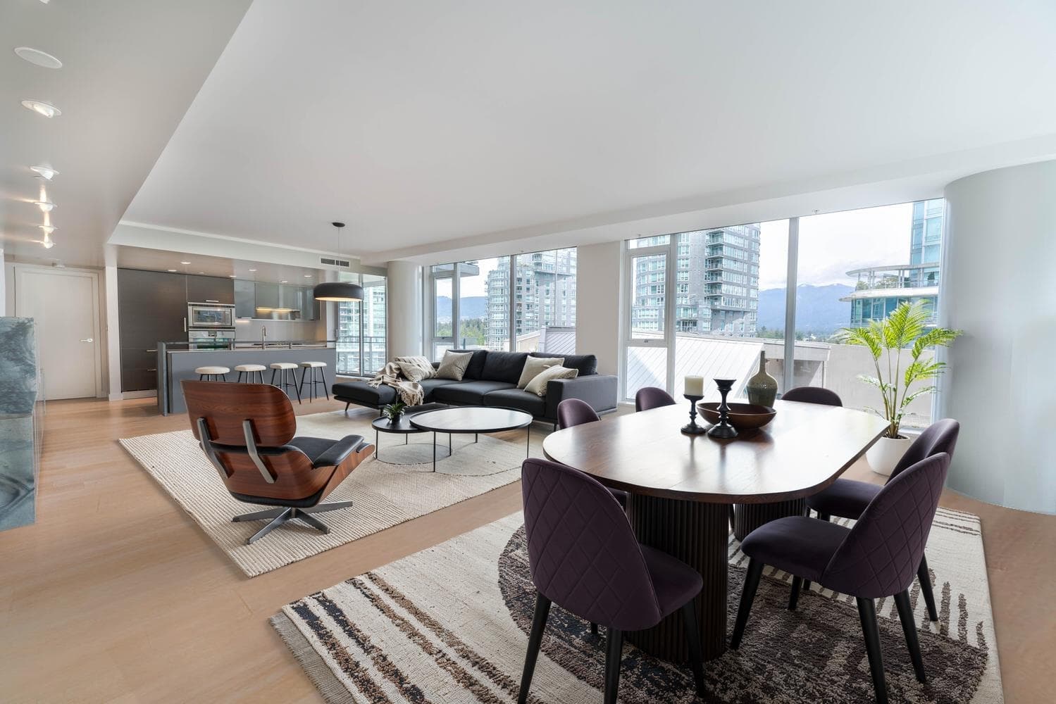 702 - 1499 W Pender Street, Vancouver