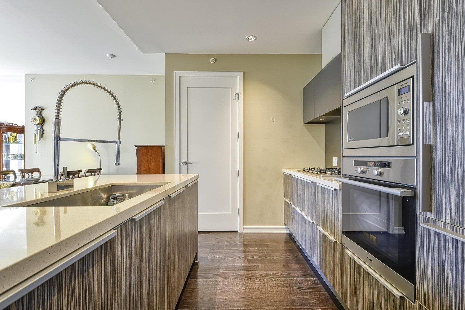 1616 Columbia Street, Vancouver, V5Y 0B7 — photo 3