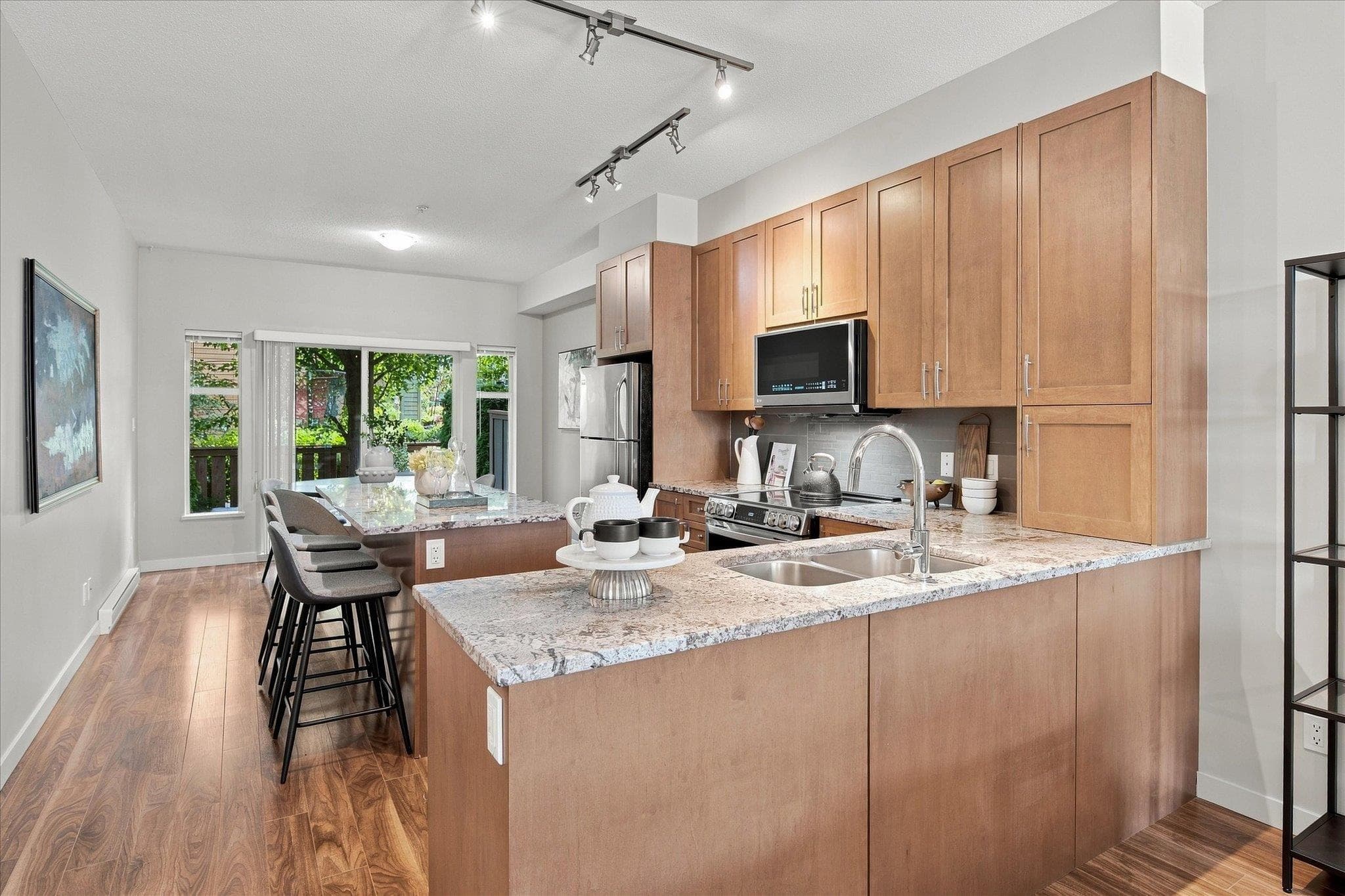 38352 Eaglewind Boulevard, Squamish, V8B 0R8 — photo 4