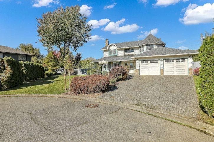 8182 140b Street, Surrey, V3W 8X3 — photo 3