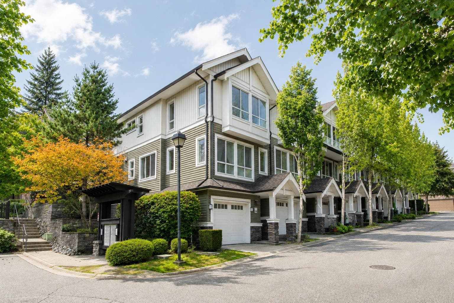 114 - 1460 Southview Street, Coquitlam, V3E 0G6 — photo 1