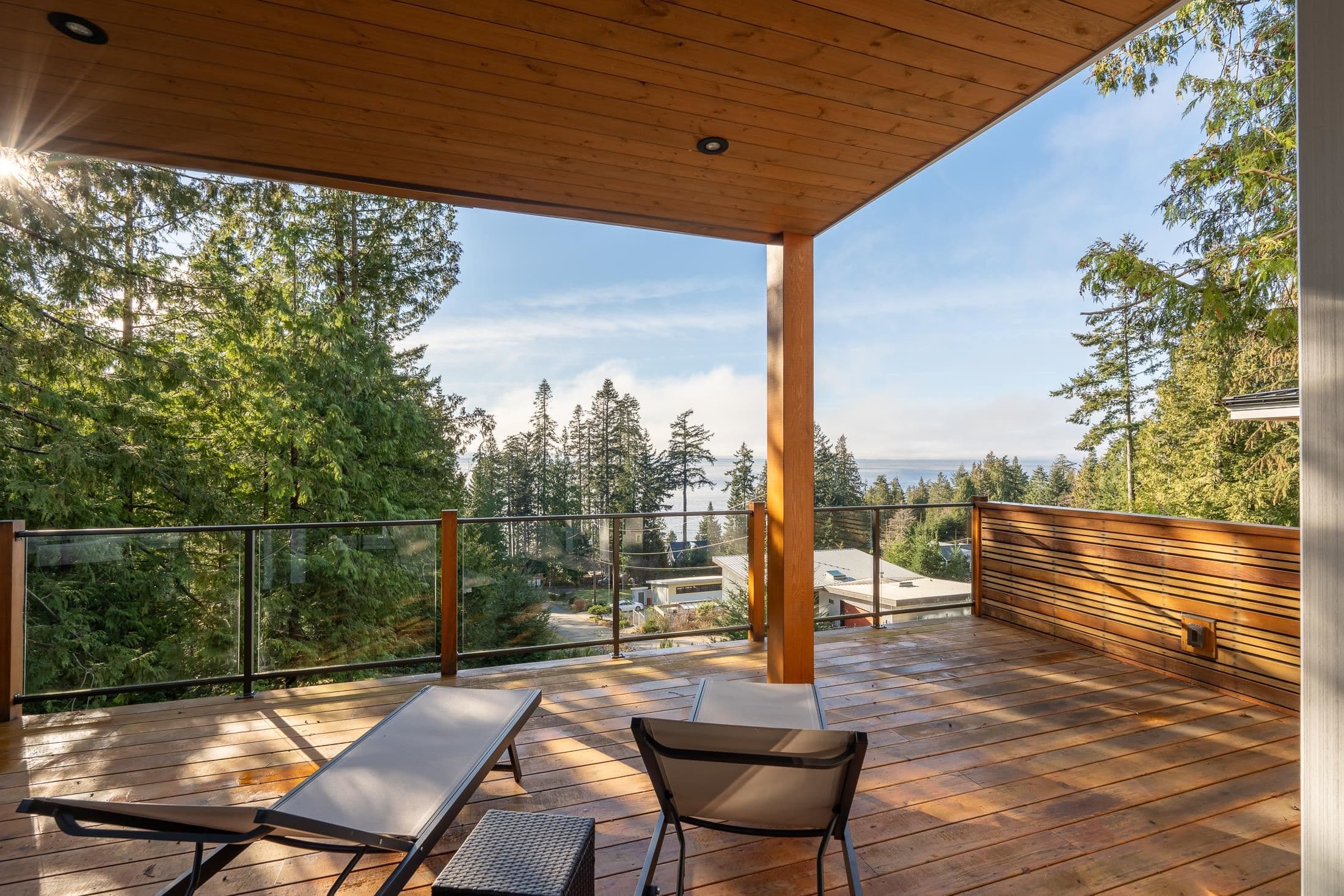 153 Swallow Road, Gibsons, V0N 1V3 — photo 5