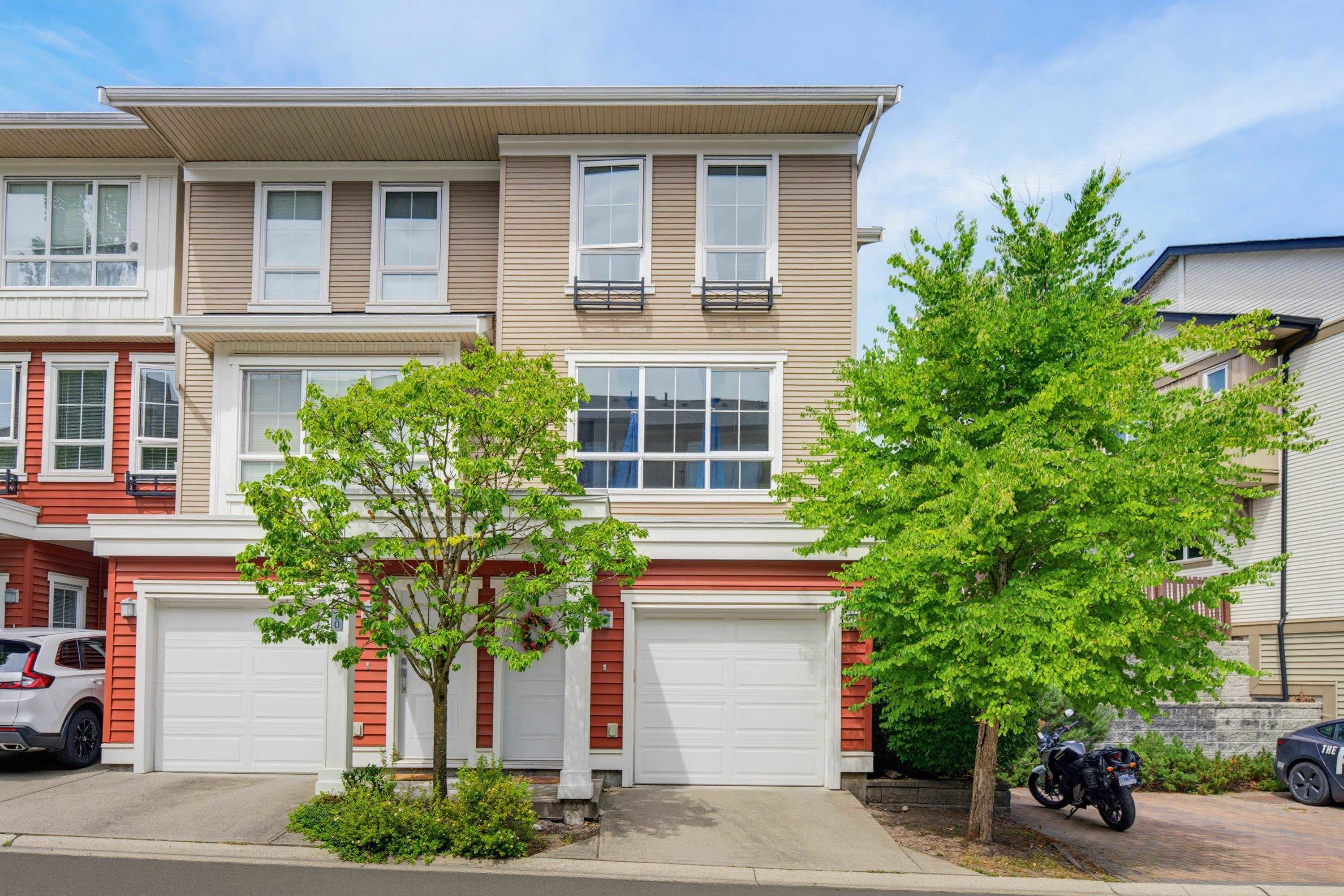 121 - 19505 68a Avenue, Surrey, V4N 6K3 — photo 1