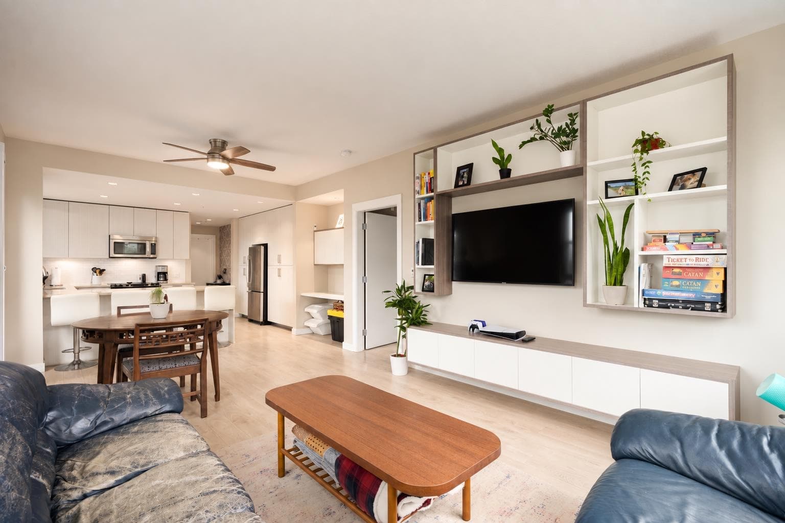 211 - 550 Seaborne Place, Port Coquitlam, V3B 0L3 — photo 3