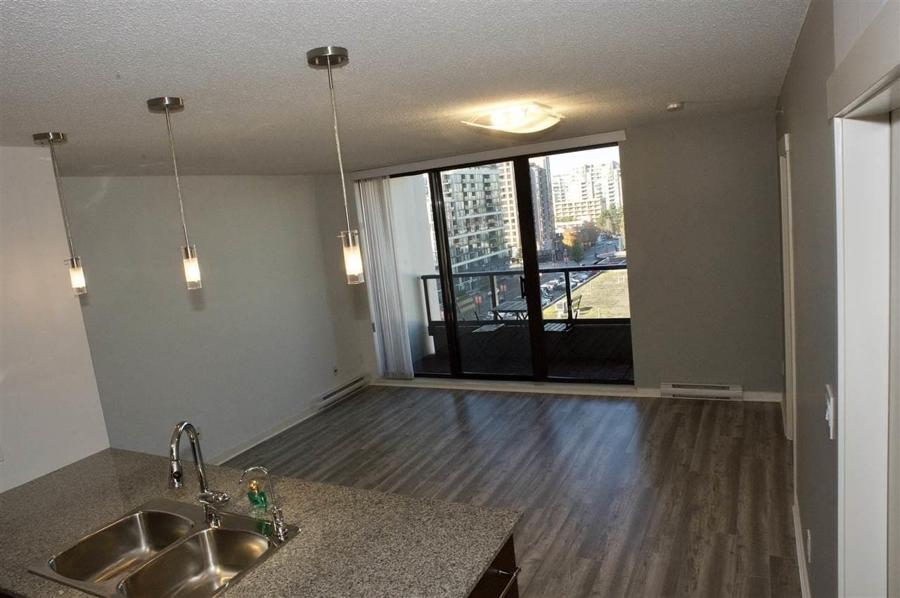 1102 - 5811 No. 3 Road, Richmond, V6X 4L7 — photo 2