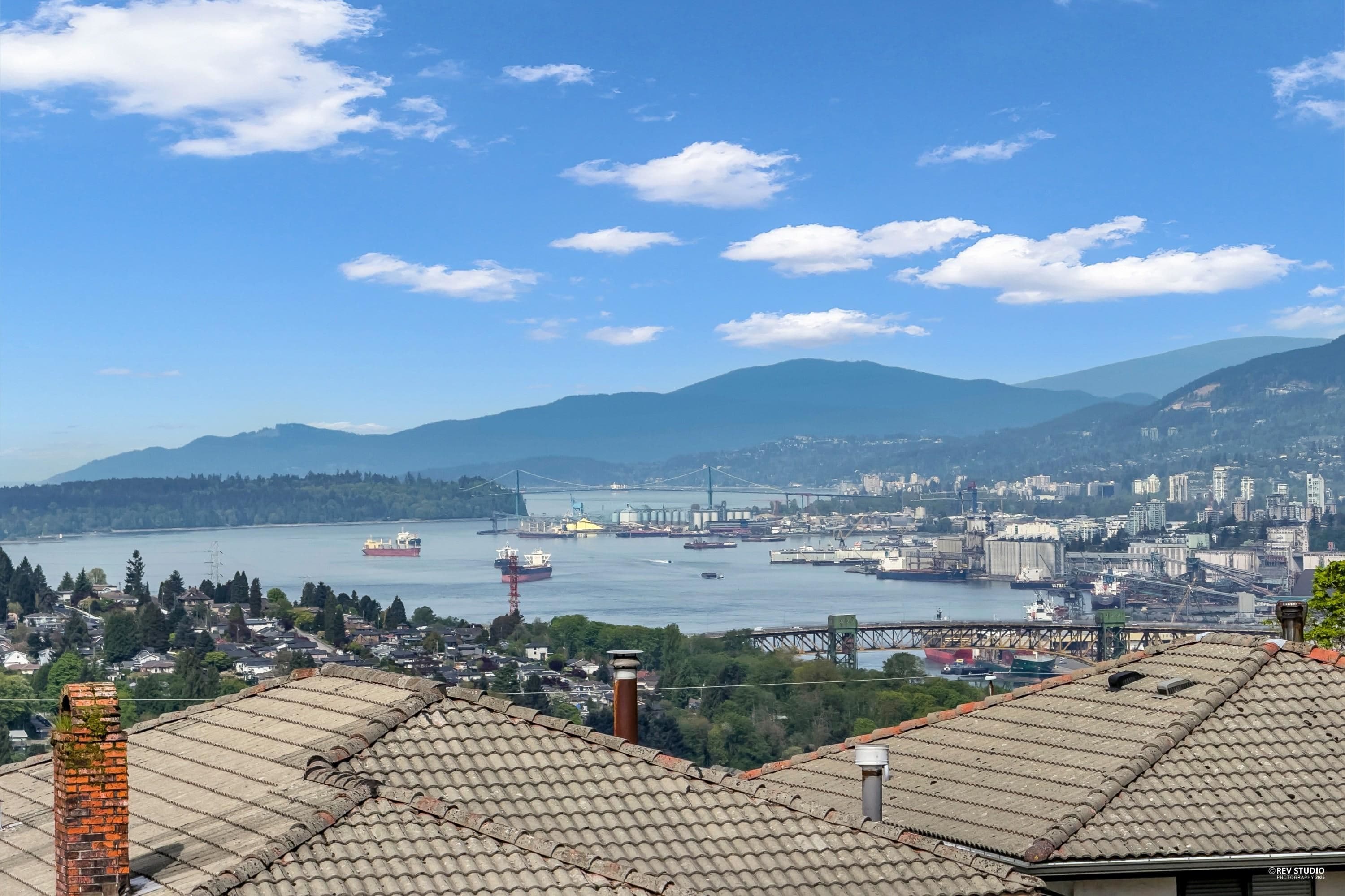 118 N Glynde Avenue, Burnaby, V5B 1G7 — photo 3