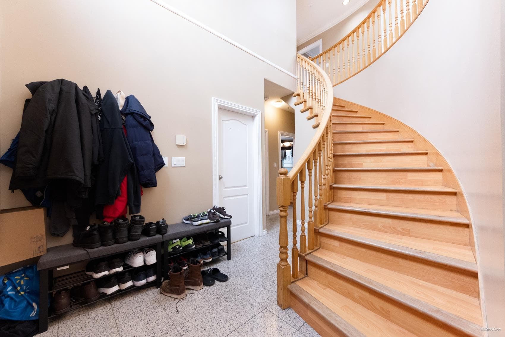 3207 Vimy Crescent, Vancouver, V5M 4B5 — photo 3