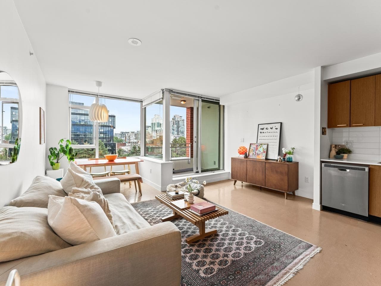 715 - 221 Union Street, Vancouver, V6A 0B4 — photo 4