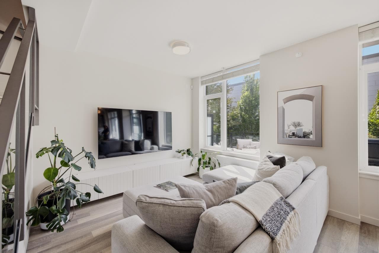 1018 Auckland Street, New Westminster, V3M 0M3 — photo 3
