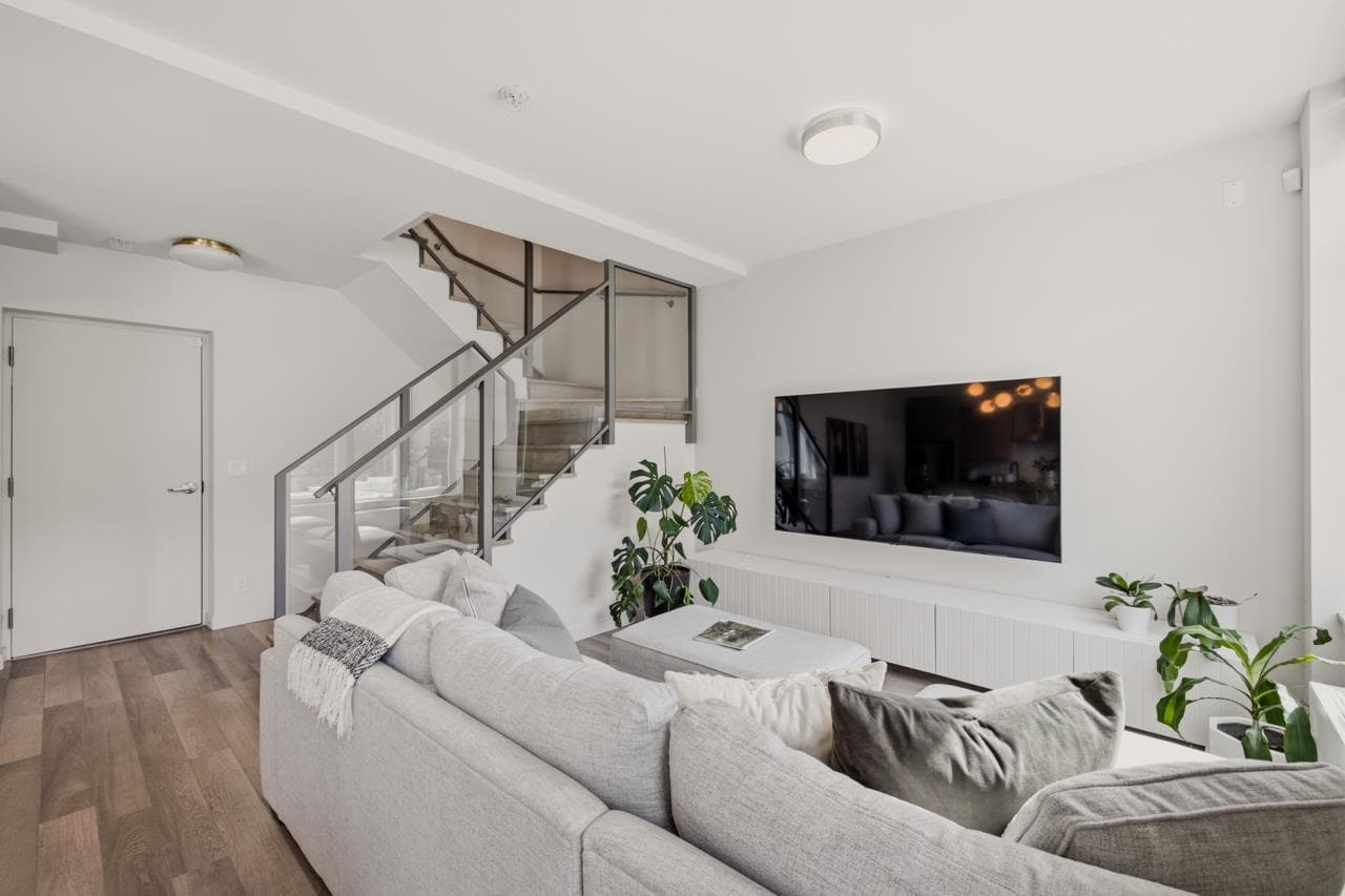 1018 Auckland Street, New Westminster, V3M 0M3 — photo 4