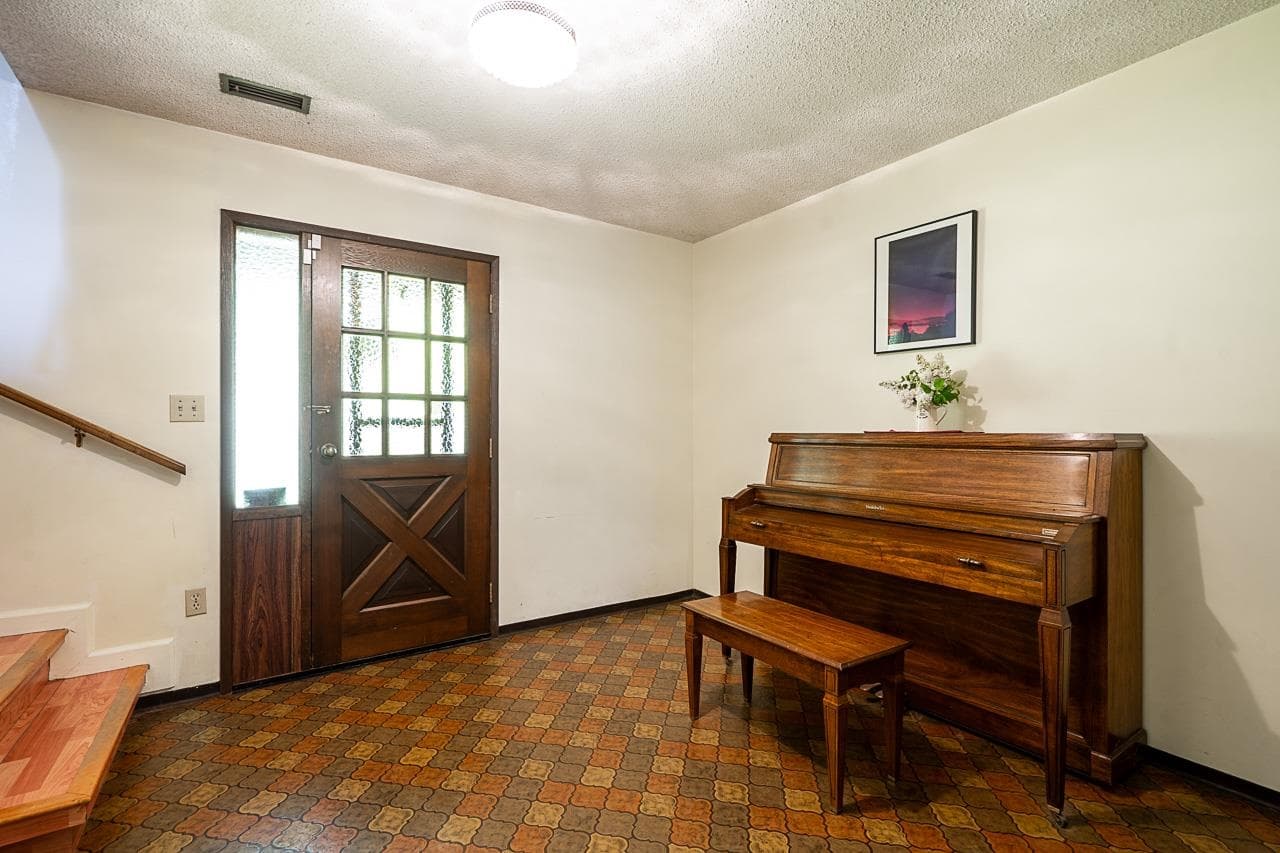 11132 Pitman Place, Delta, V4C 7K7 — photo 3