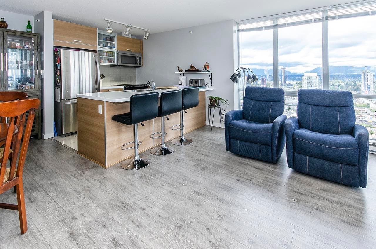 3407 - 13688 100 Avenue, Surrey, V3T 0G5 — photo 3