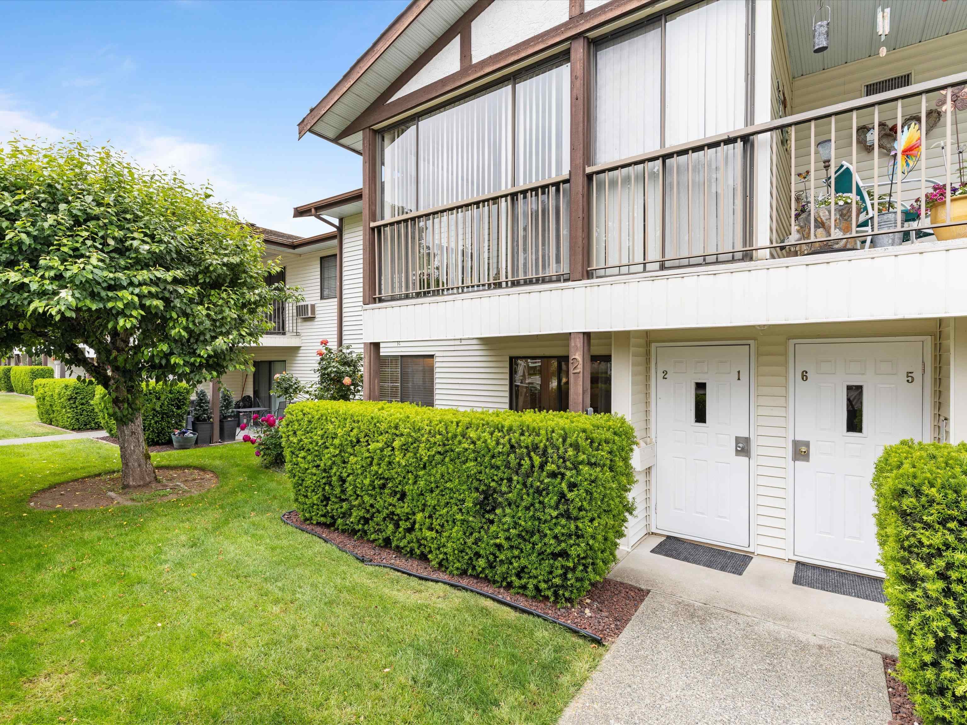 2 - 32718 Garibaldi Drive, Abbotsford, V2T 5T6 — photo 2