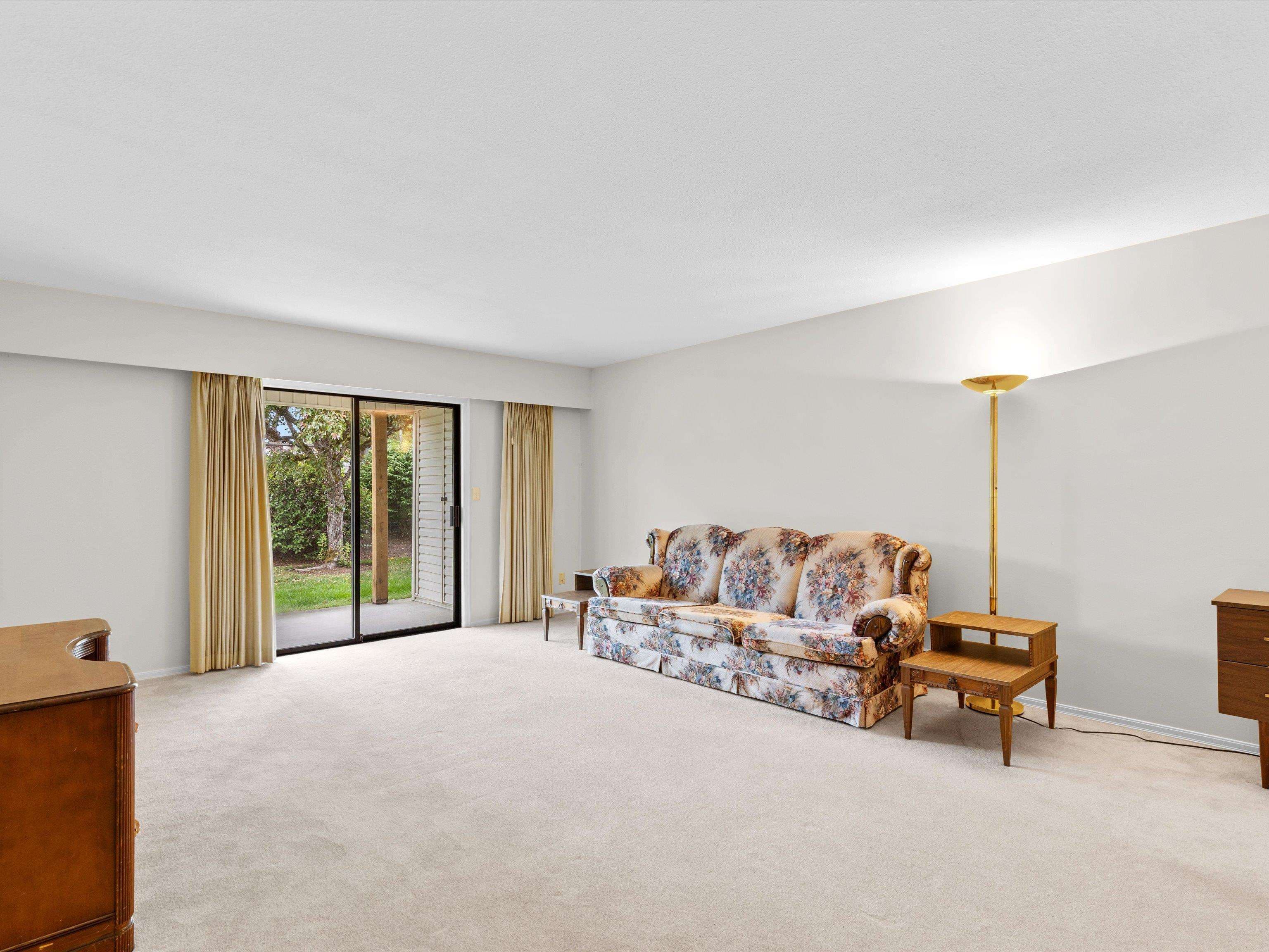 2 - 32718 Garibaldi Drive, Abbotsford, V2T 5T6 — photo 5