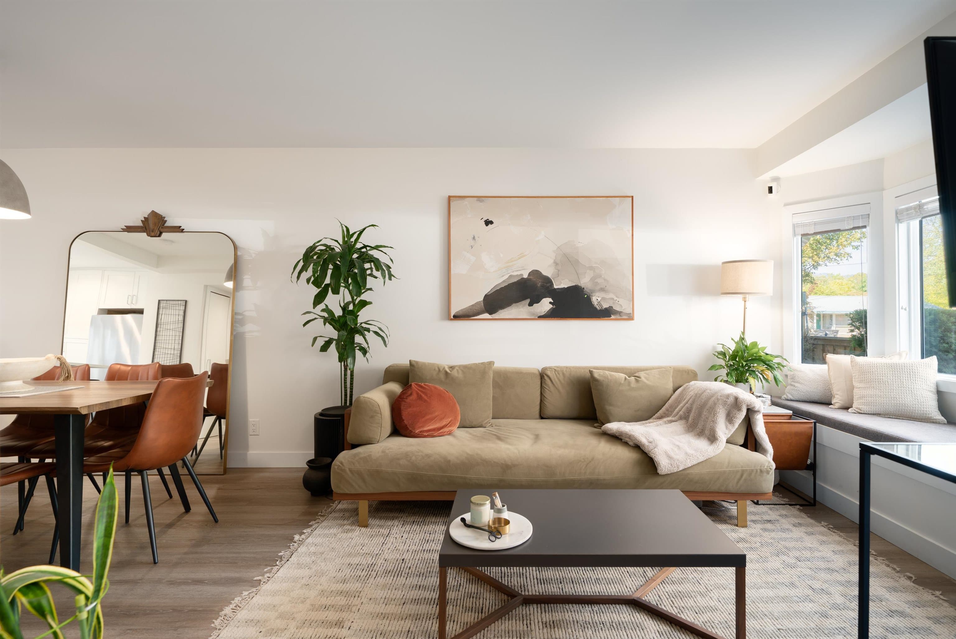 329 Garden Drive, Vancouver, V5L 4Z1 — photo 1