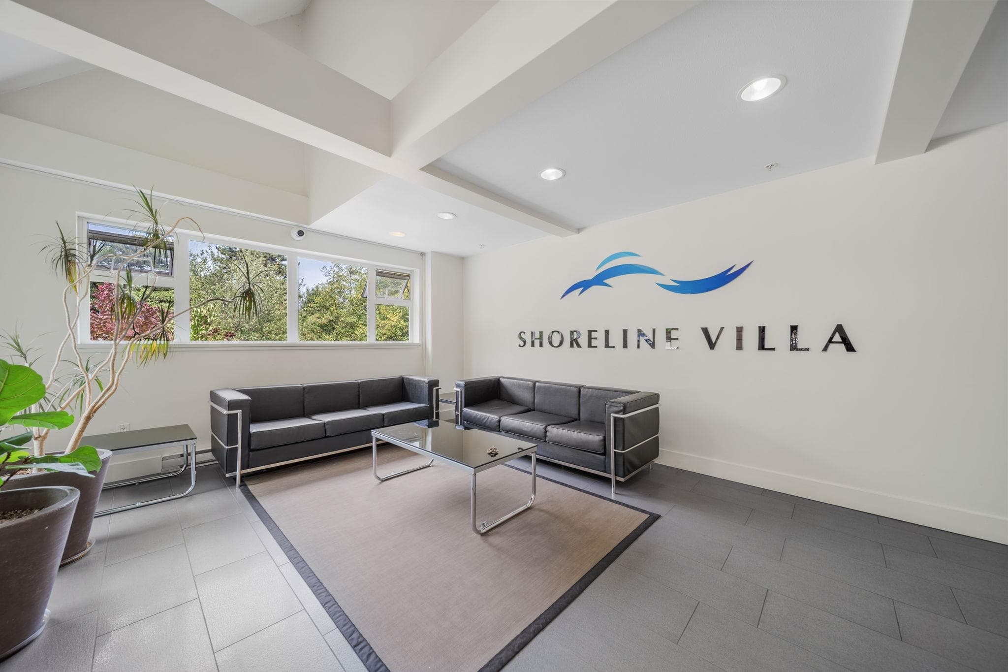 302 - 160 Shoreline Circle, Port Moody, V3H 0B2 — photo 3