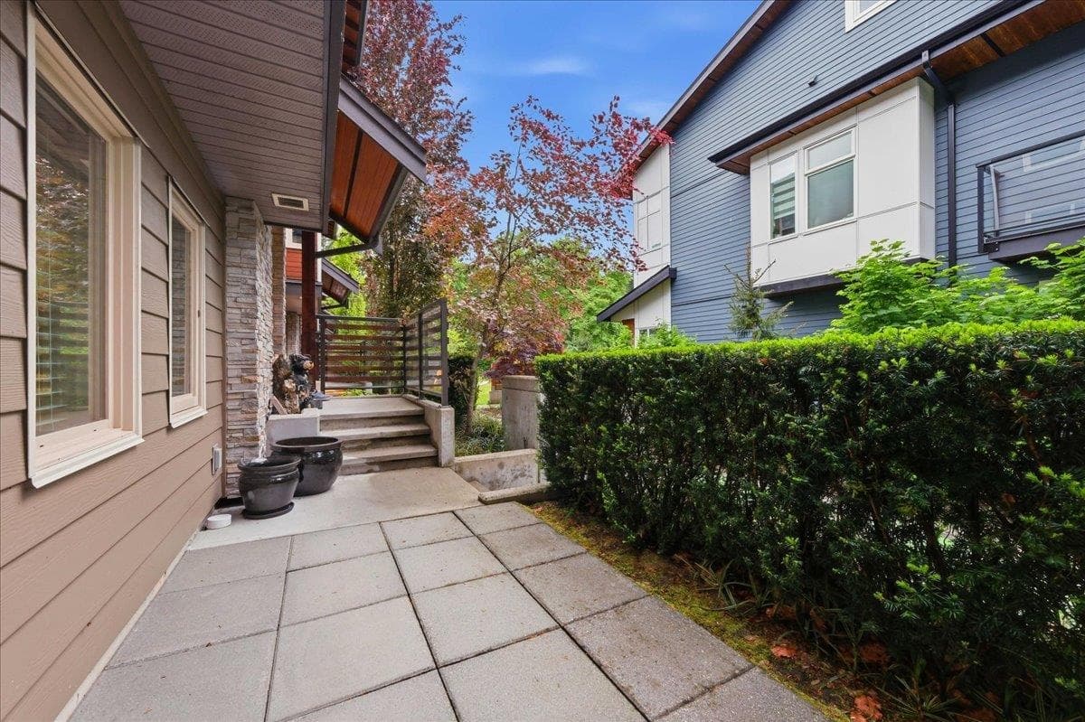 24 - 897 Premier Street, North Vancouver, V7J 2G7 — photo 2
