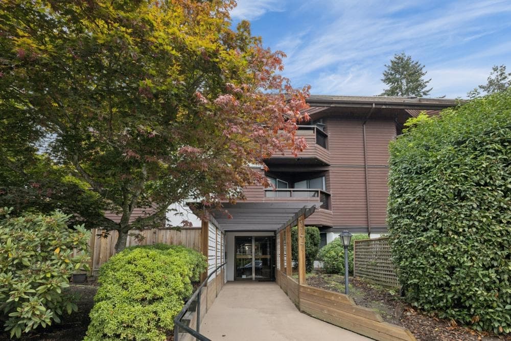 203 - 1177 Howie Avenue, Coquitlam, V3J 1T9 — photo 1