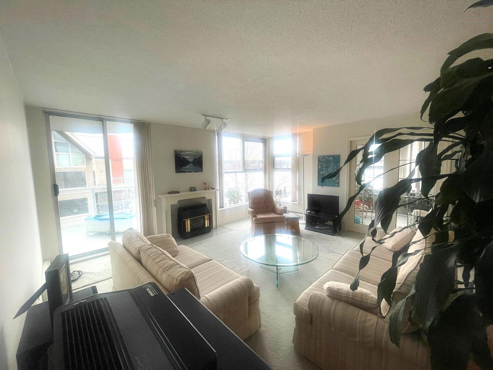 403 - 1250 Quayside Drive, New Westminster, V3M 6E2 — photo 3