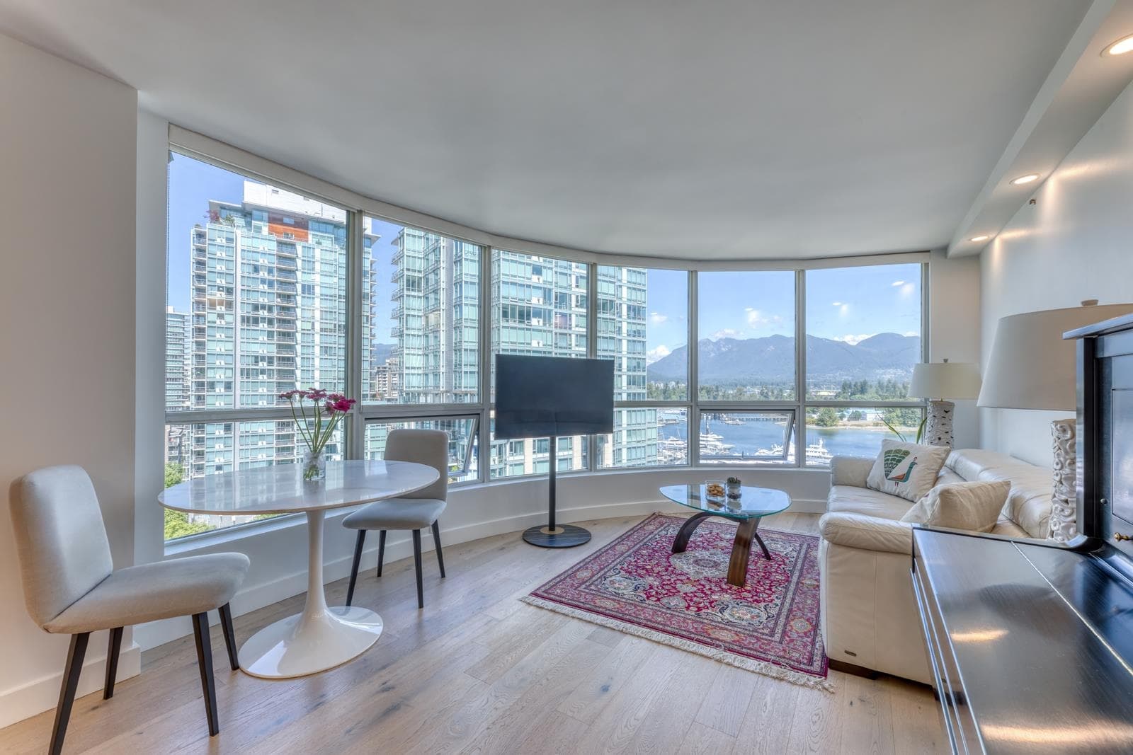 1001 - 588 Broughton Street, Vancouver, V6G 3E3 — photo 1