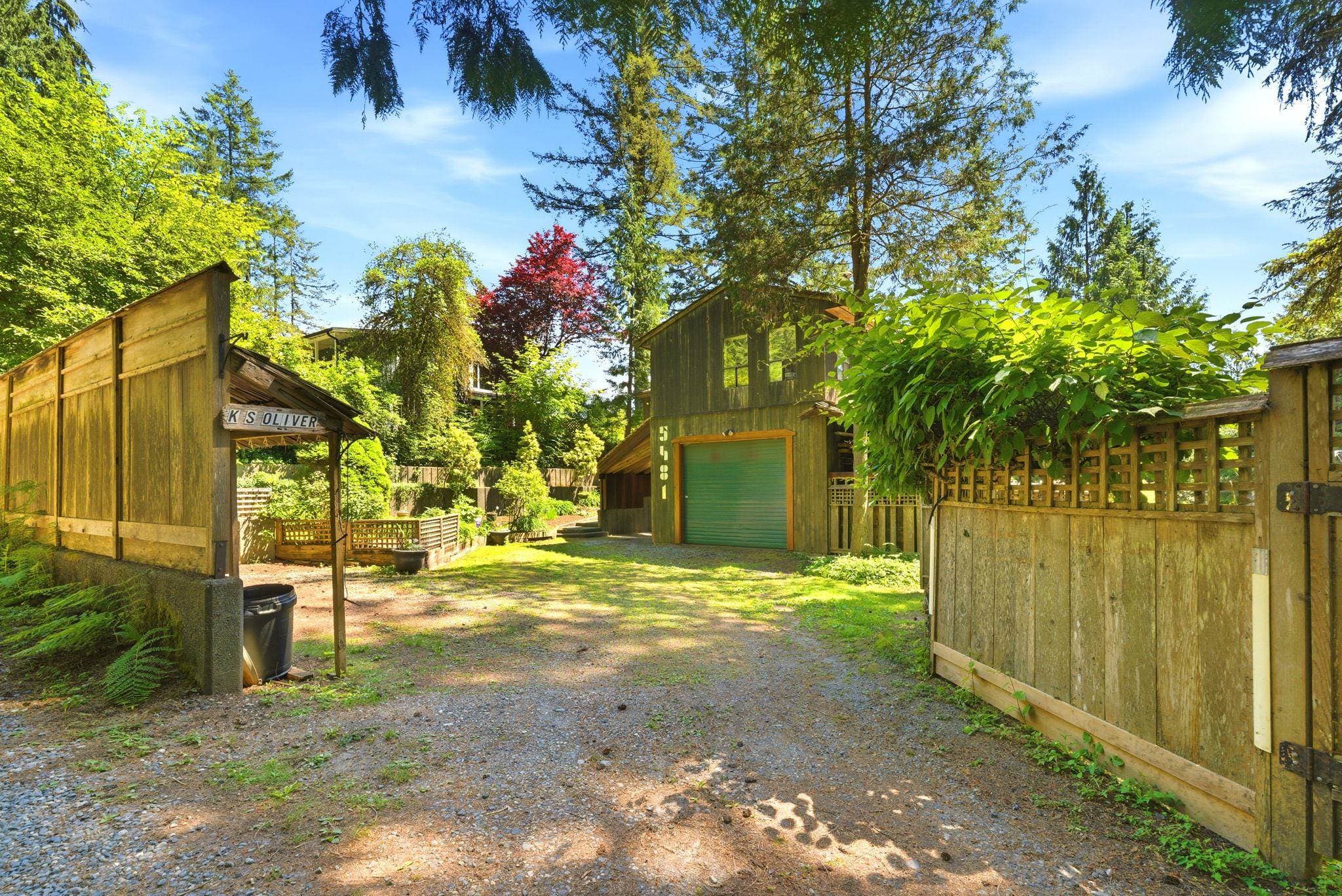 5481 Indian River Drive, North Vancouver, V7G 2T7 — photo 3