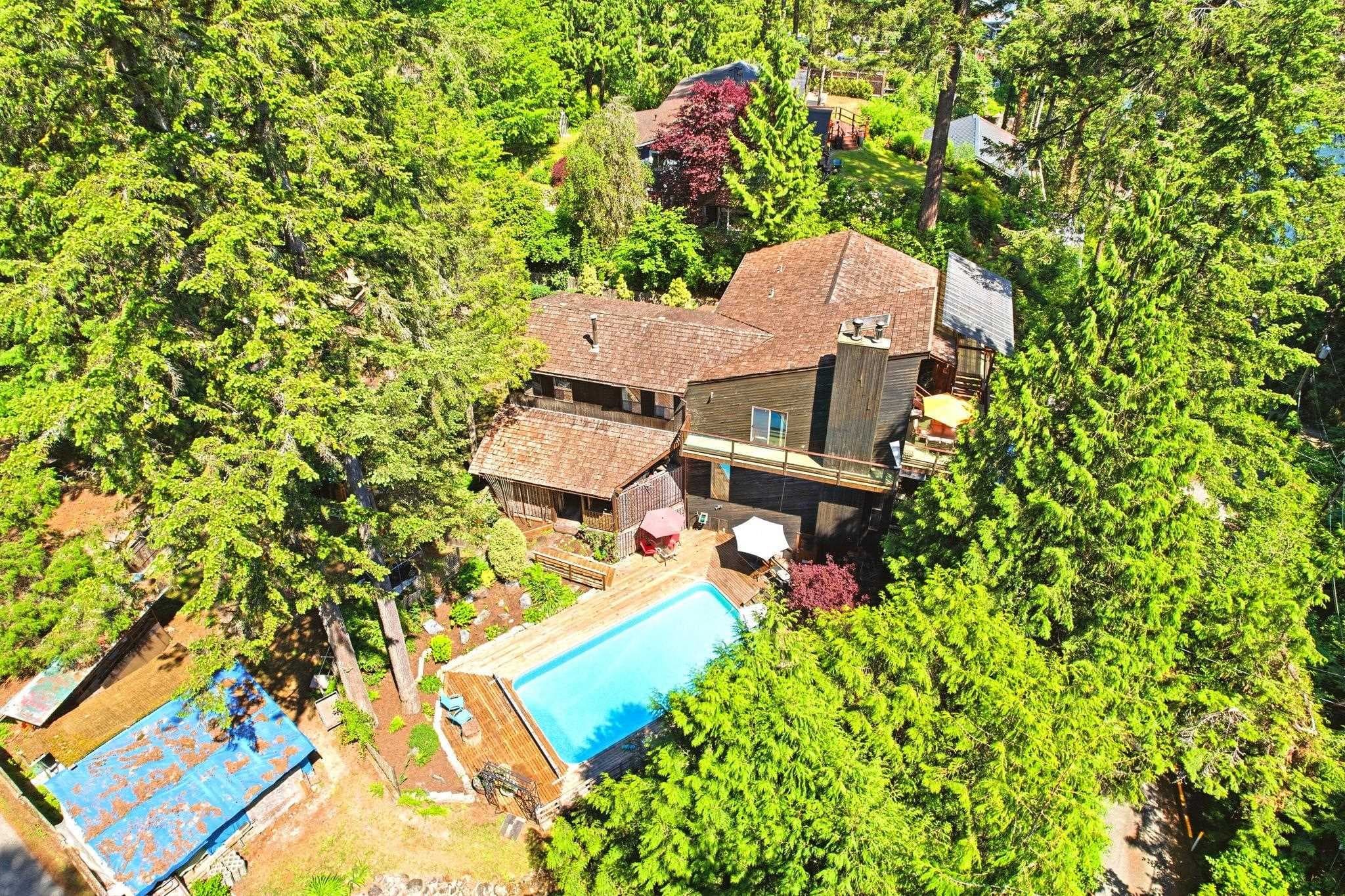 5481 Indian River Drive, North Vancouver, V7G 2T7 — photo 1