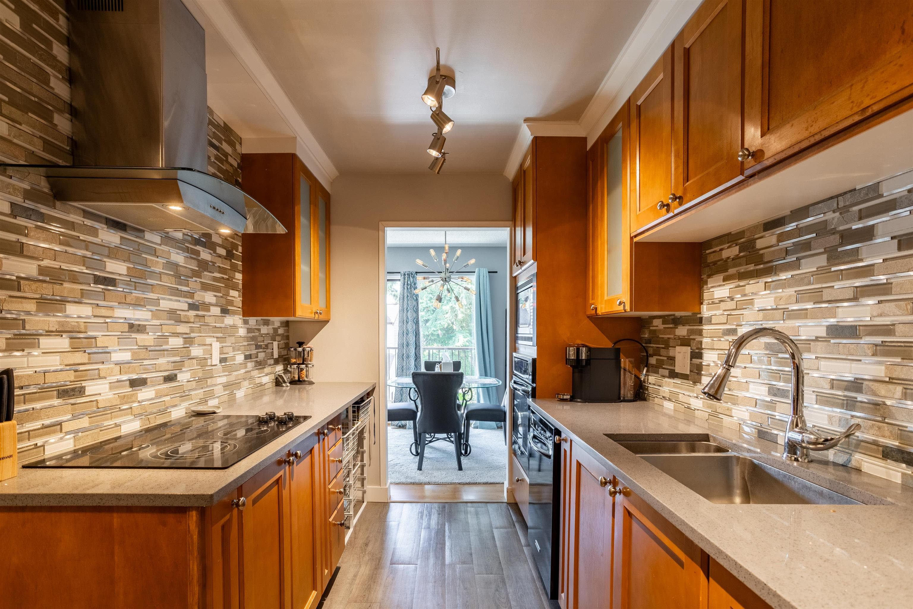 210 - 5191 203 Street, Langley, V3A 1V6 — photo 5