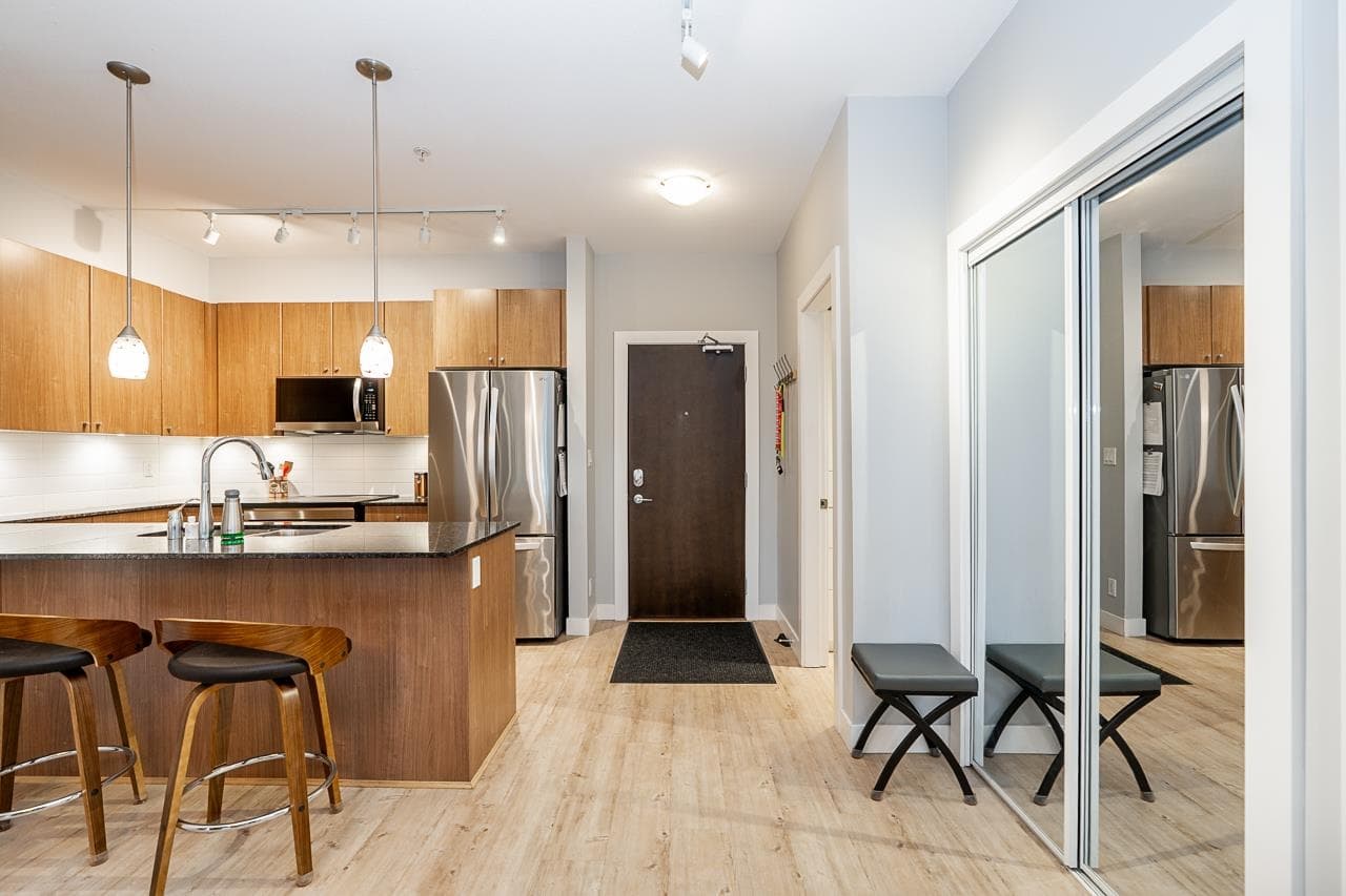 106 - 265 Ross Drive, New Westminster, V3L 0C8 — photo 3