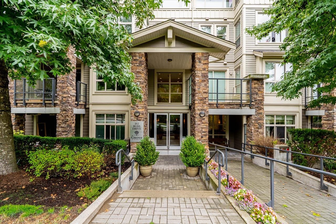 106 - 265 Ross Drive, New Westminster