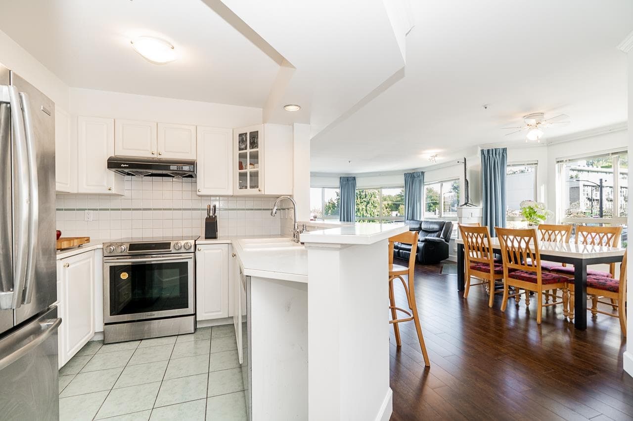 206 - 3615 W 17th Avenue, Vancouver, V6S 1A3 — photo 2