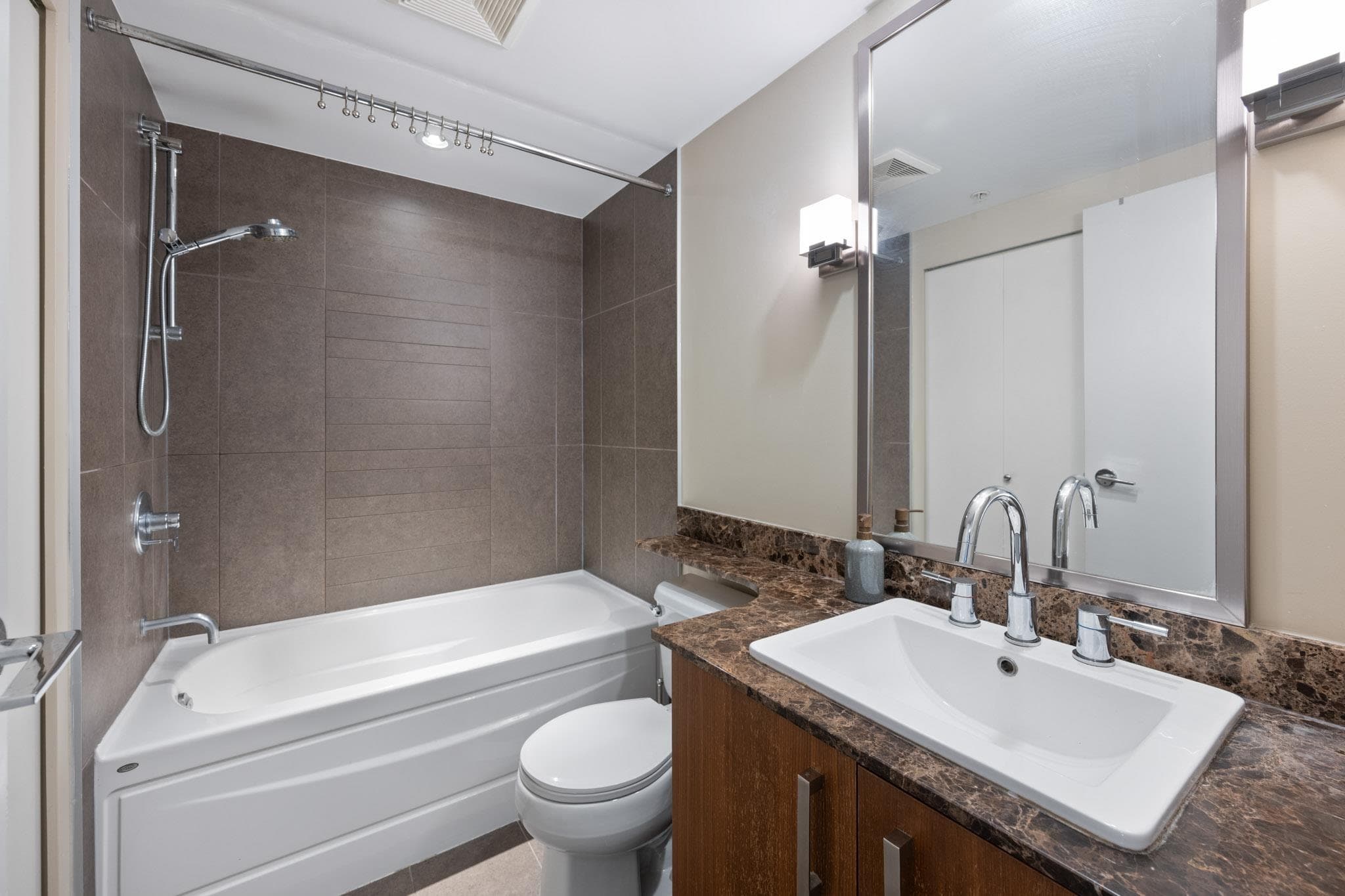 312 - 5775 Irmin Street, Burnaby, V5J 0C3 — photo 2