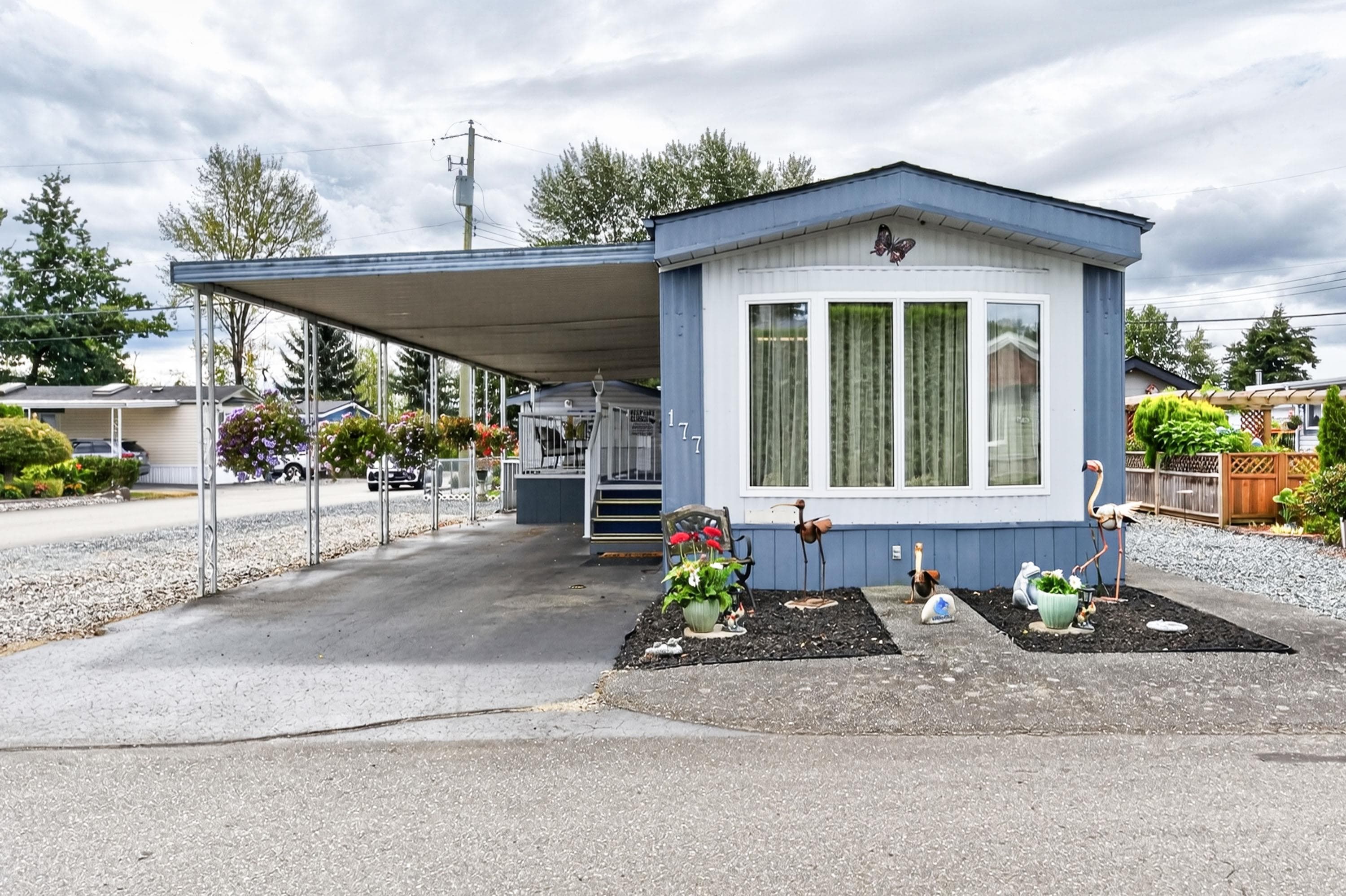 177 - 27111 0 Avenue, Langley