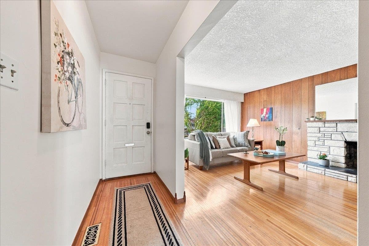 5884 Ormidale Street, Vancouver, V5R 4R3 — photo 5