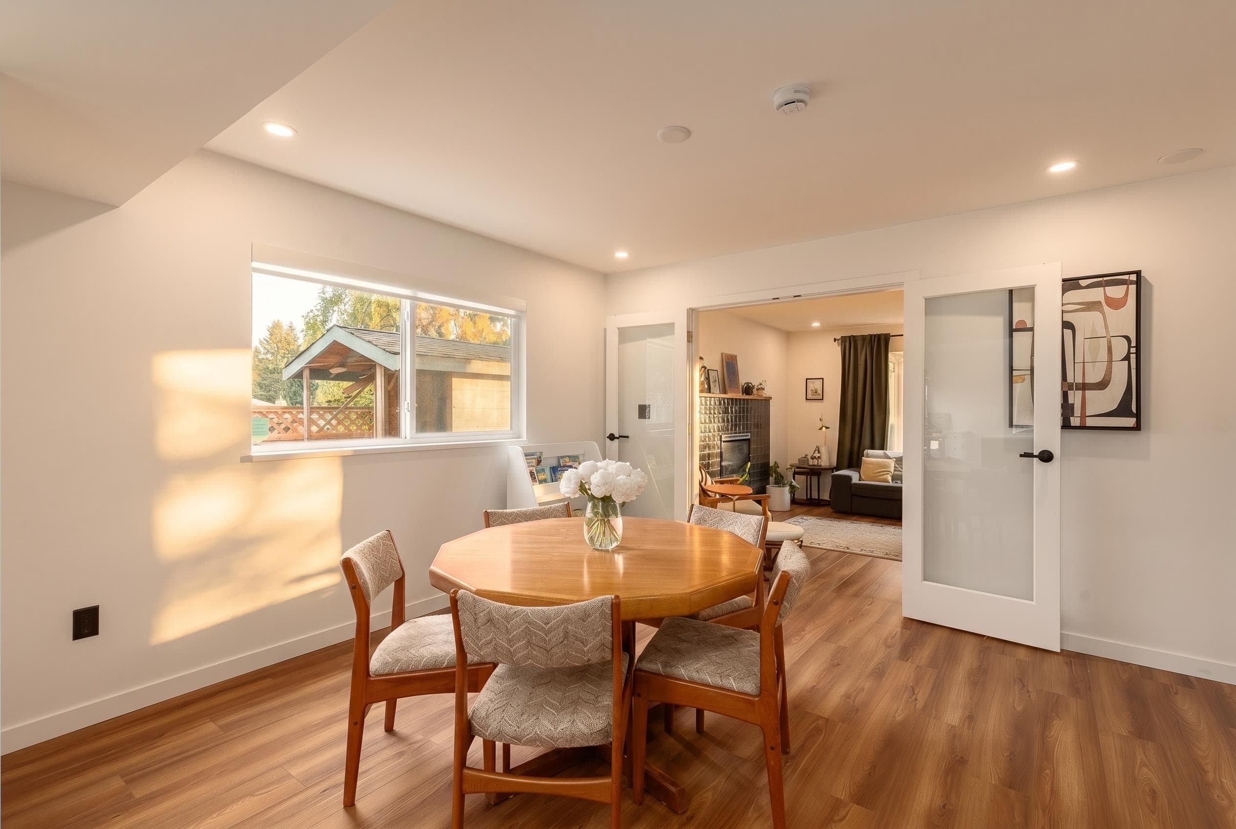 8029 Westlake Street, Burnaby, V5A 2A9 — photo 4