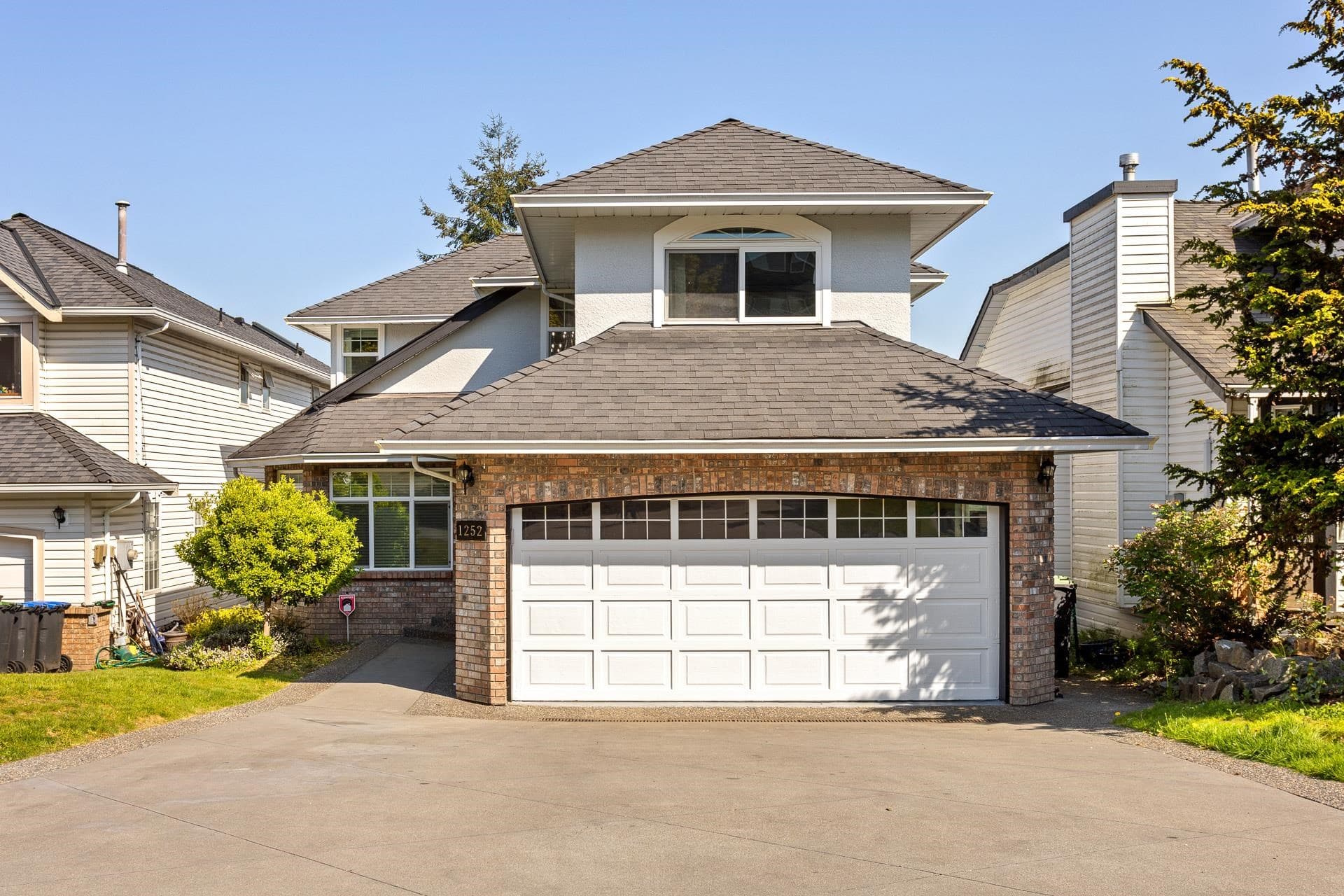 1252 Gateway Place, Port Coquitlam, V3C 5X4 — photo 2