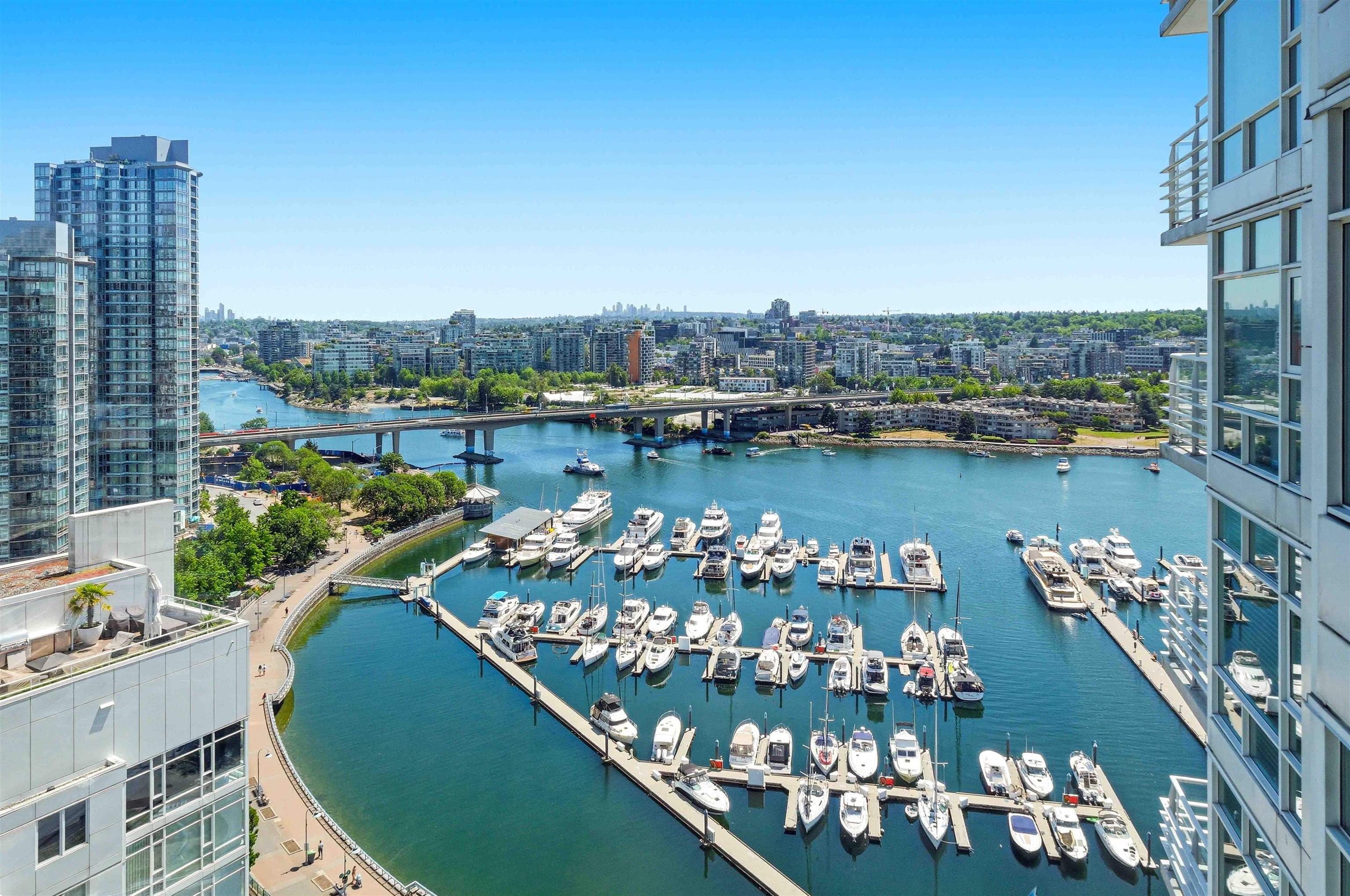 2303 - 1199 Marinaside Crescent, Vancouver, V6Z 2Y2 — photo 1