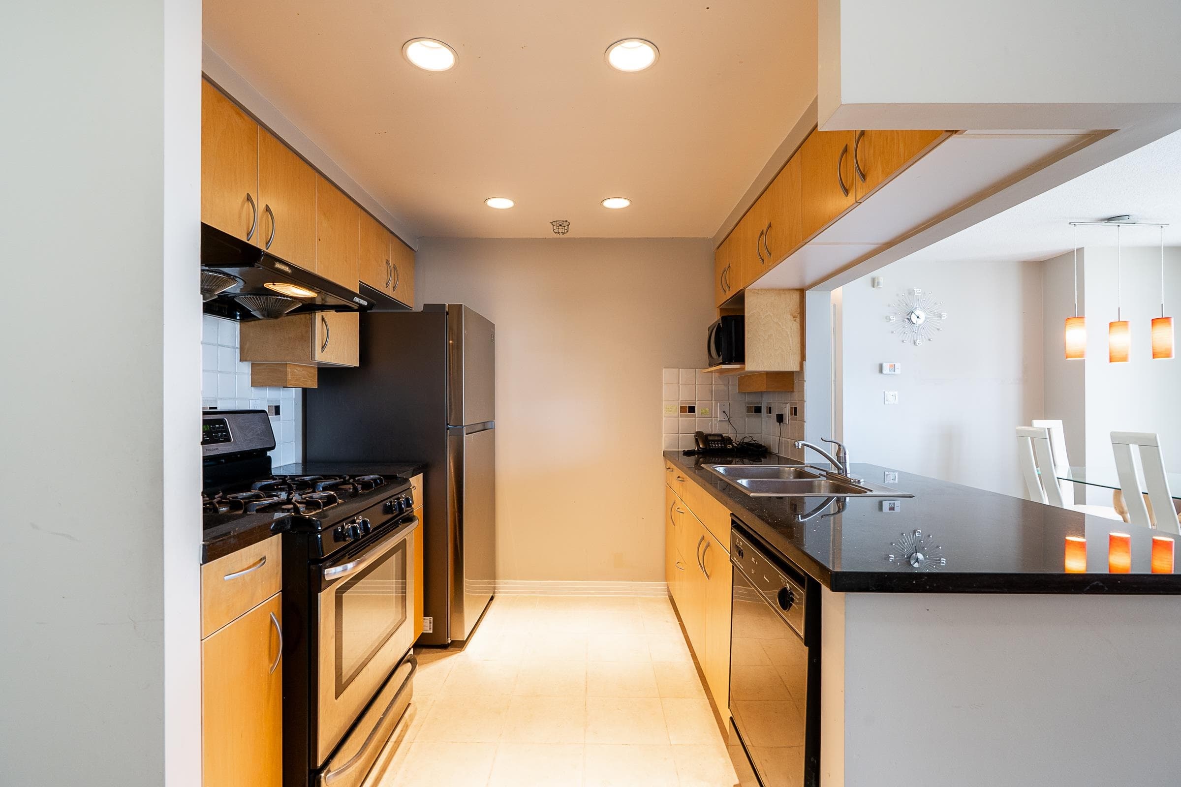 2303 - 1199 Marinaside Crescent, Vancouver, V6Z 2Y2 — photo 5