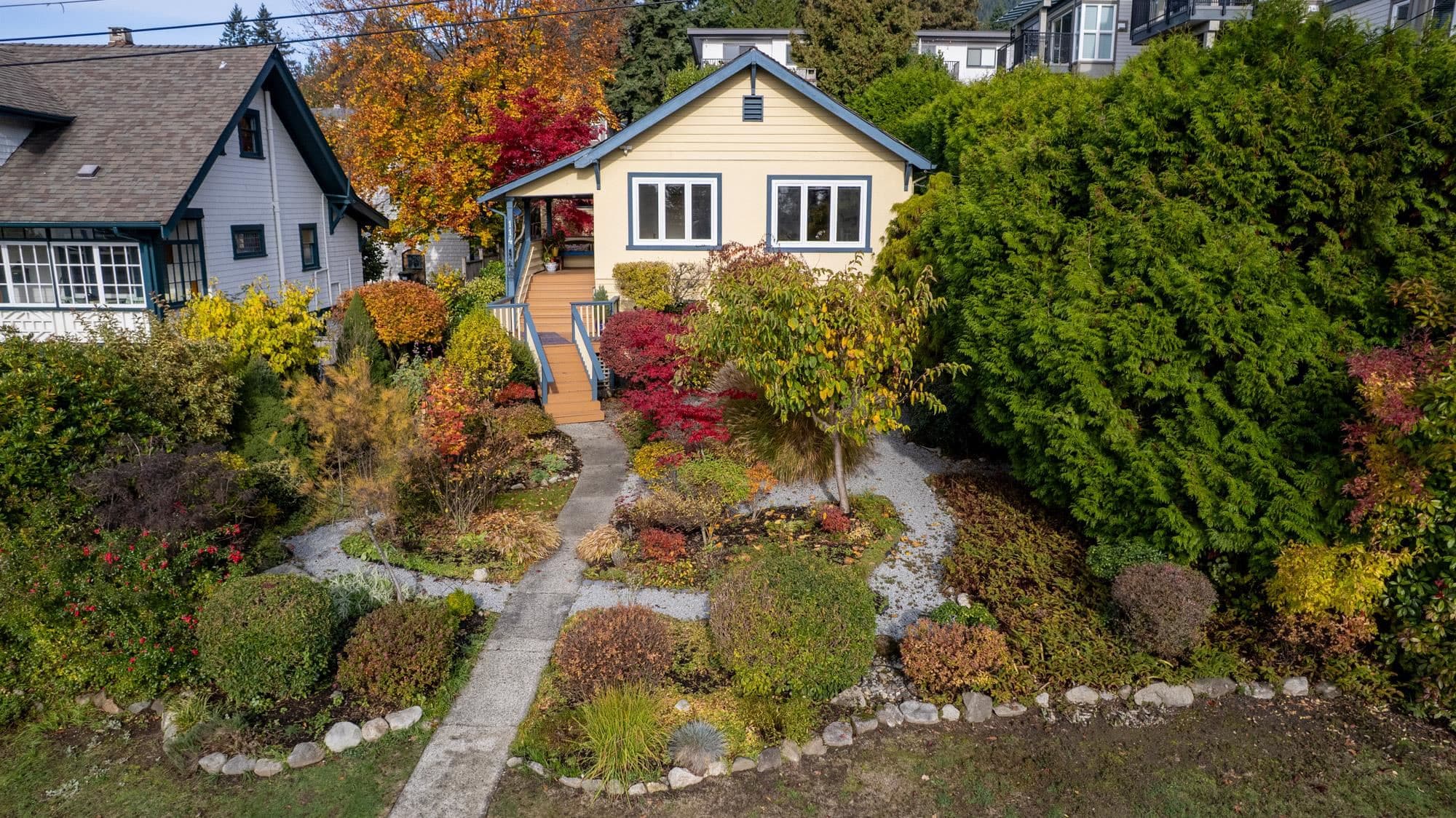 114 W Kings Road, North Vancouver, V7N 2L8 — photo 2