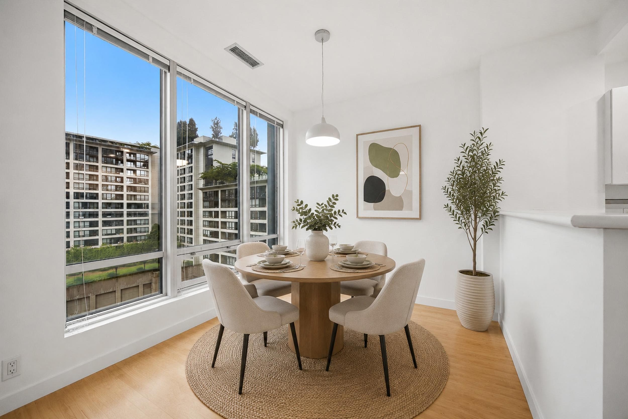 1110 - 989 Nelson Street, Vancouver, V6Z 2S1 — photo 2