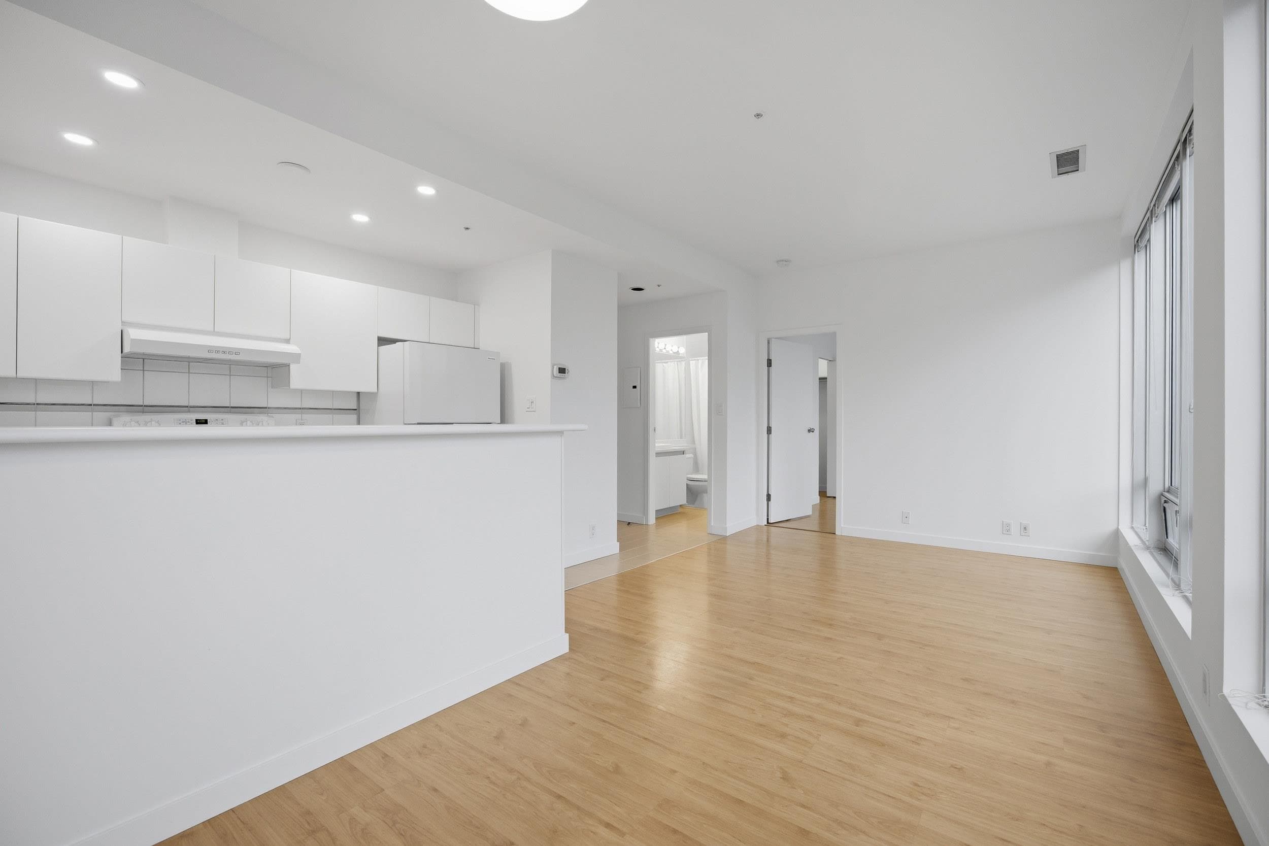 1110 - 989 Nelson Street, Vancouver, V6Z 2S1 — photo 4