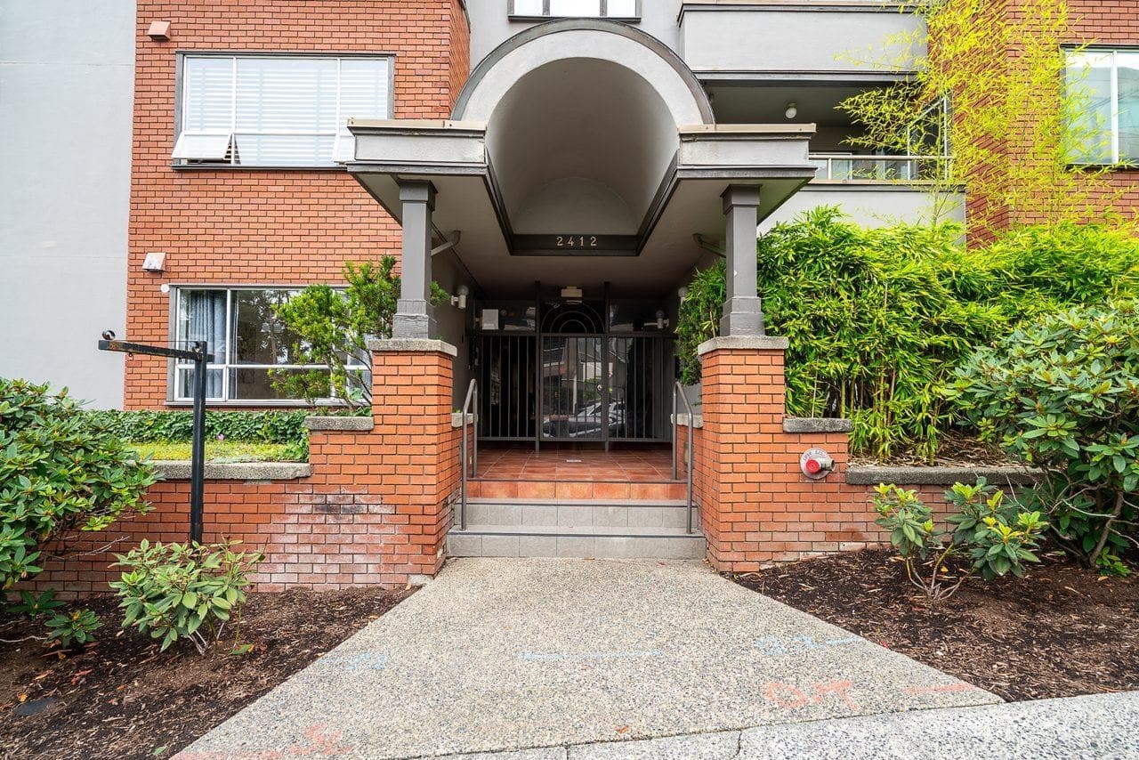 104 - 2412 Alder Street, Vancouver, V6H 3Z4 — photo 1