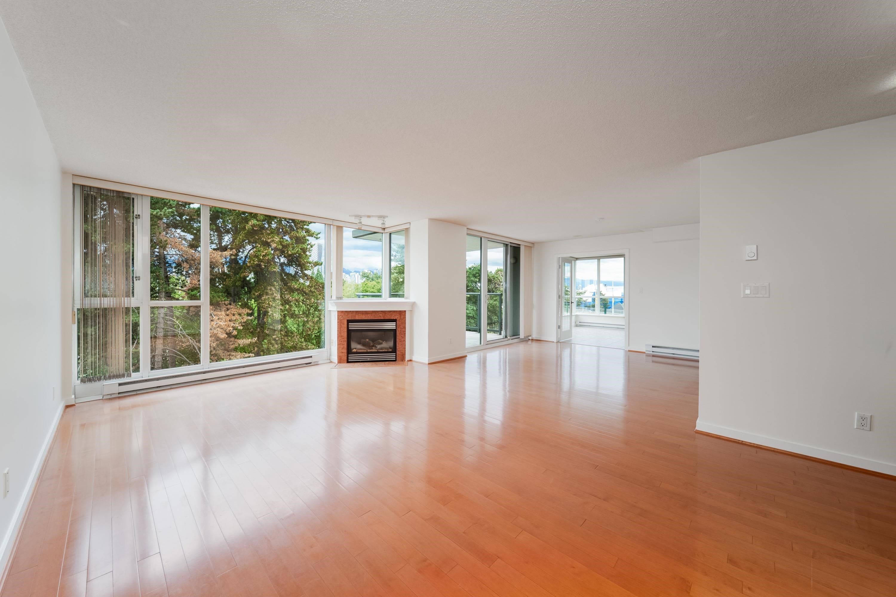 317 - 1425 W 6th Avenue, Vancouver, V6H 4G5 — photo 3