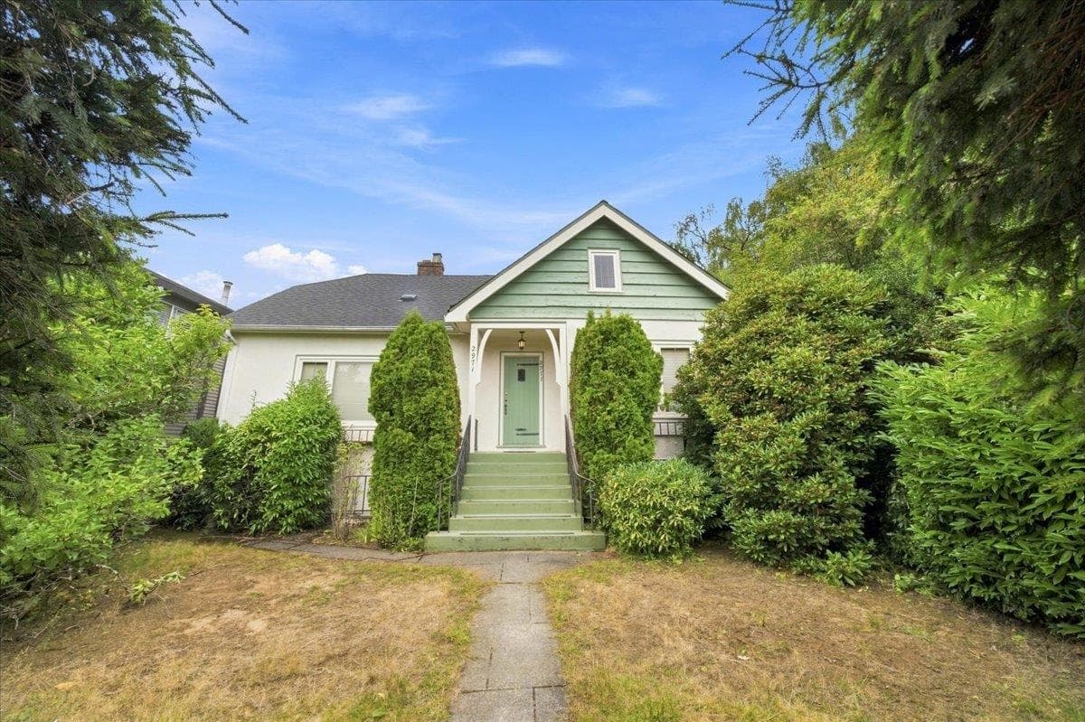 2971 W 37th Avenue, Vancouver, V6N 2T8 — photo 1