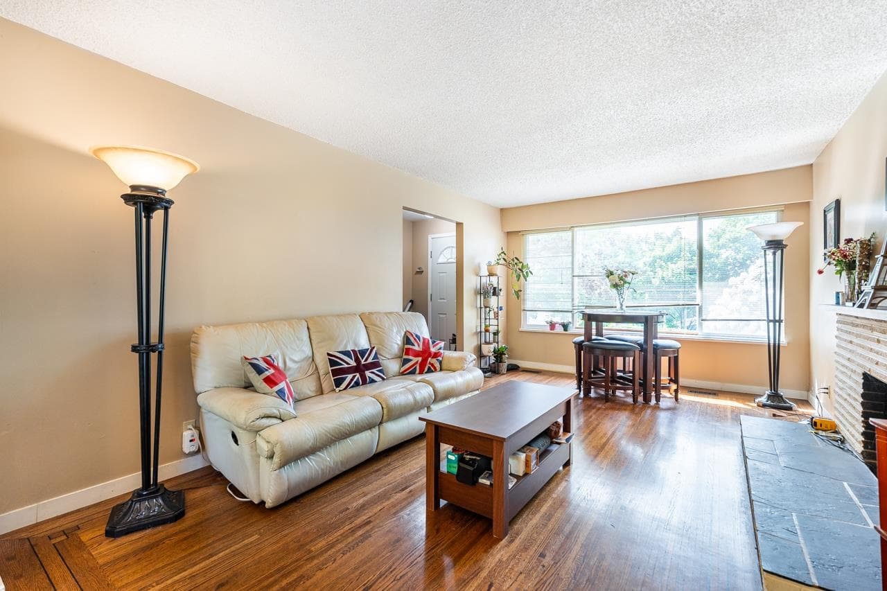 11288 135 Street, Surrey, V3R 2Z7 — photo 5