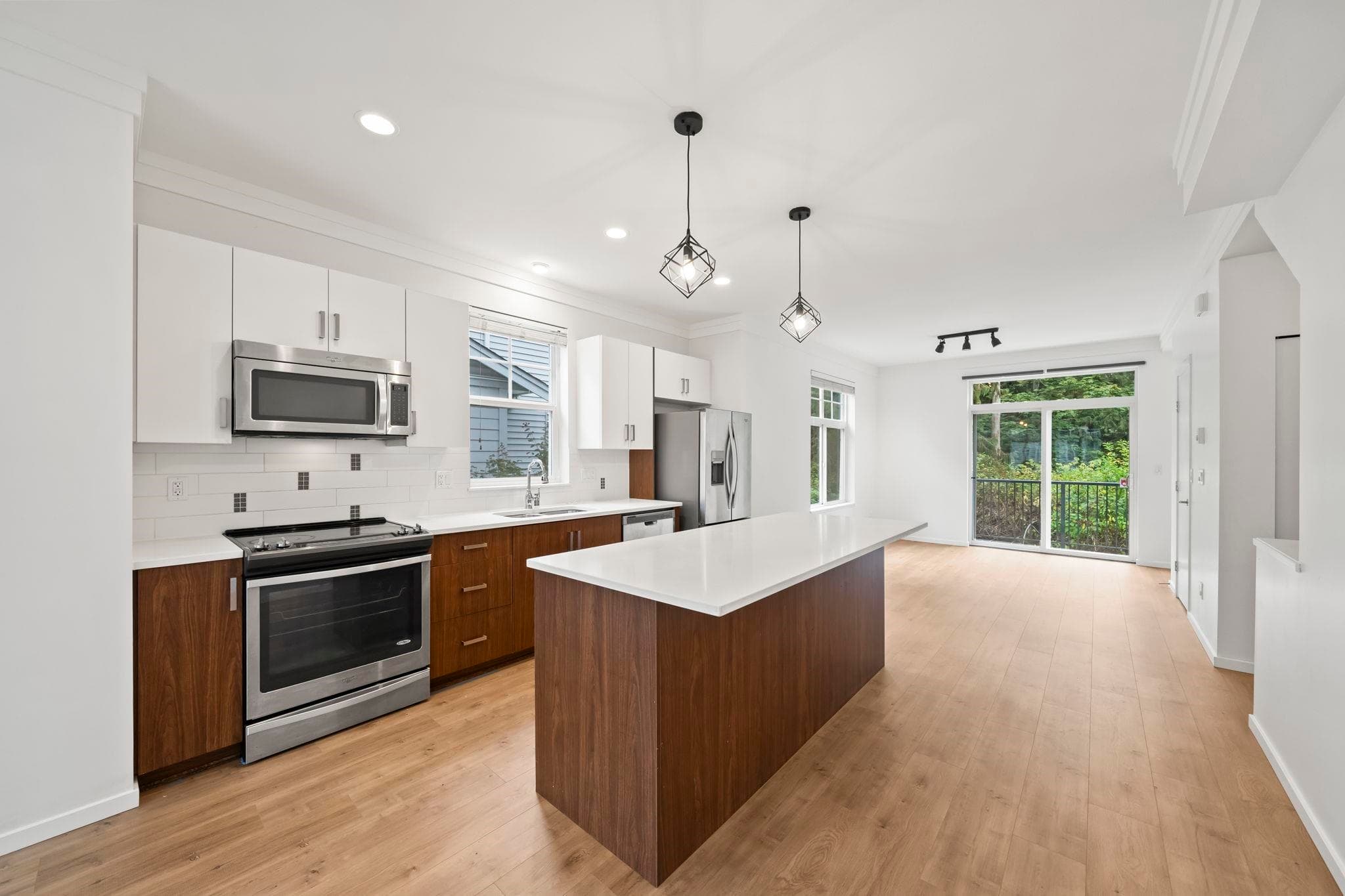 81 - 5858 142 Street, Surrey, V3X 0H2 — photo 1