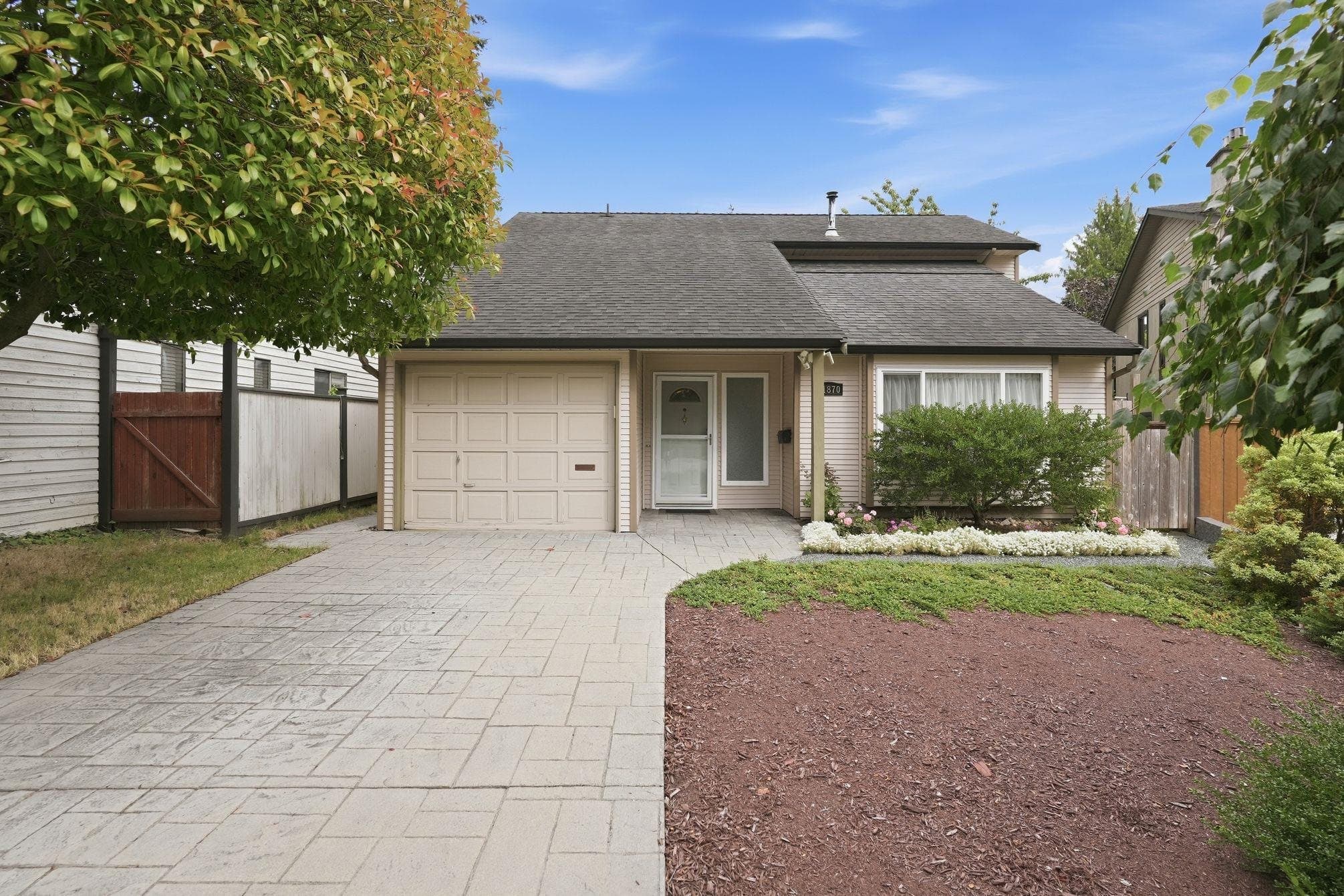 11870 Staples Crescent, Delta, V4E 2T7 — photo 1