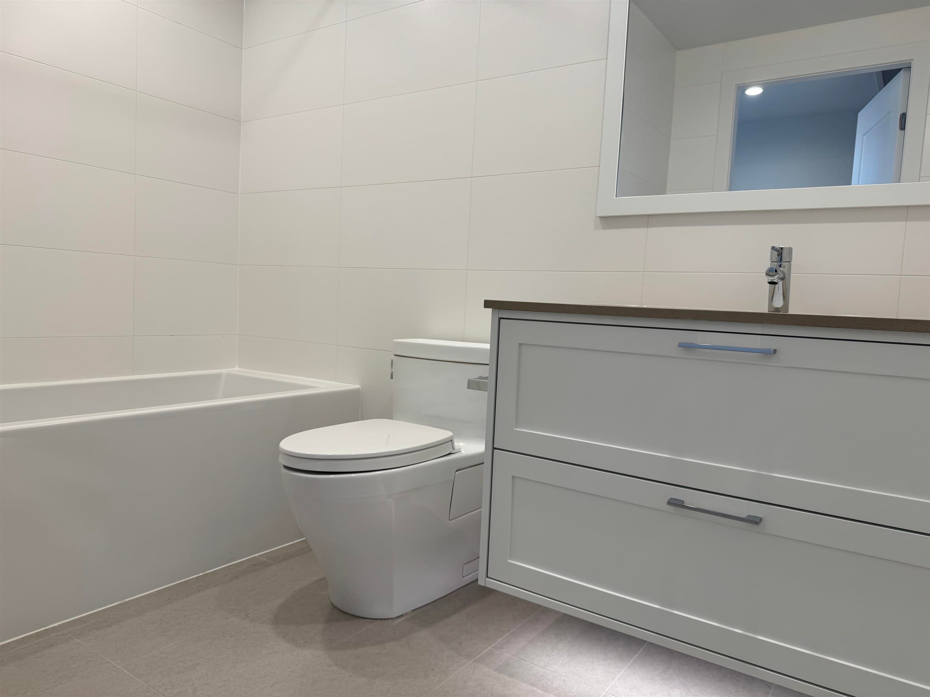 2004 - 2381 Beta Avenue, Burnaby, V5C 0P7 — photo 2